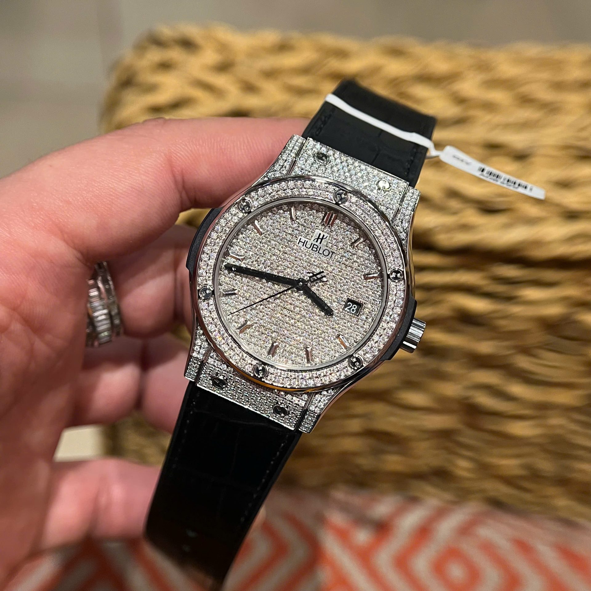 Hublot Classic Fusion Titanium Diamonds Pavé Customs Full Moissanite Imitation Luxury Watches 42mm
