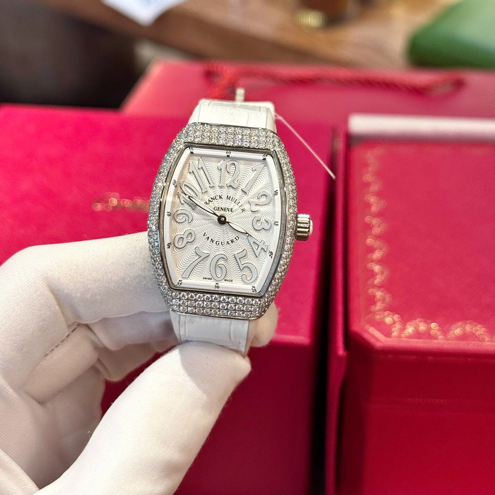 Franck Muller V32 White Dial Replica Watch Custom Diamonds Moissanite Hong Kong 36mm