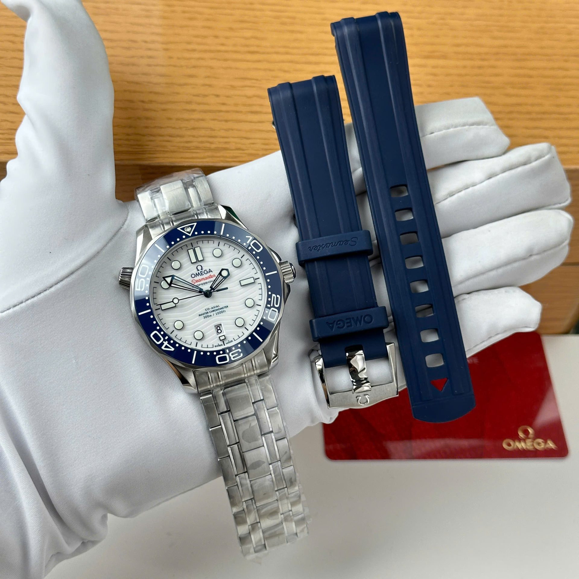 Omega Seamaster Diver 300M Luxury Fake Watches White Dial Automatic Movement VS Factory 42mm