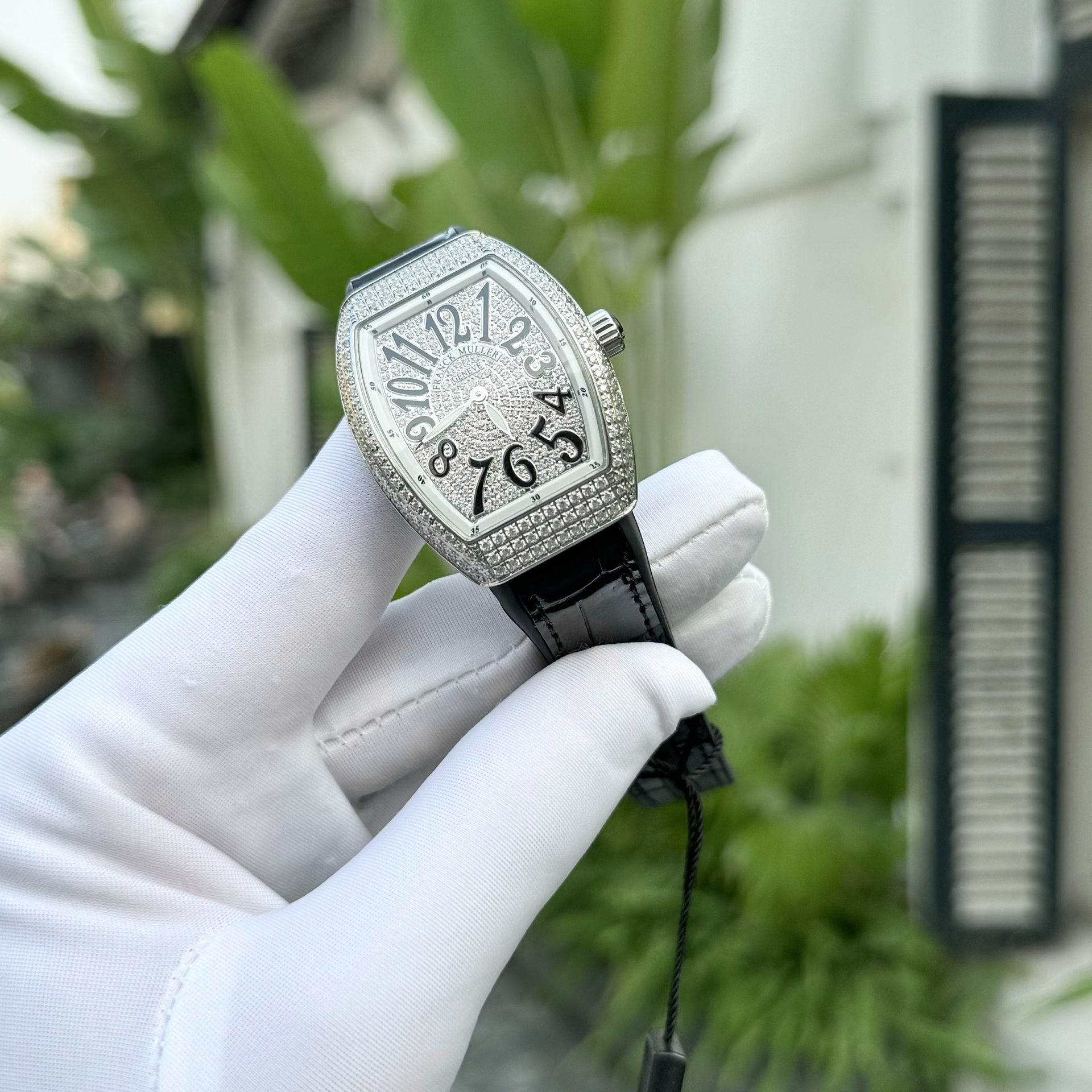 Franck Muller Rep 11 Watch V32 Women s Full Diamonds Black Rubber Strap ABF 32x40mm
