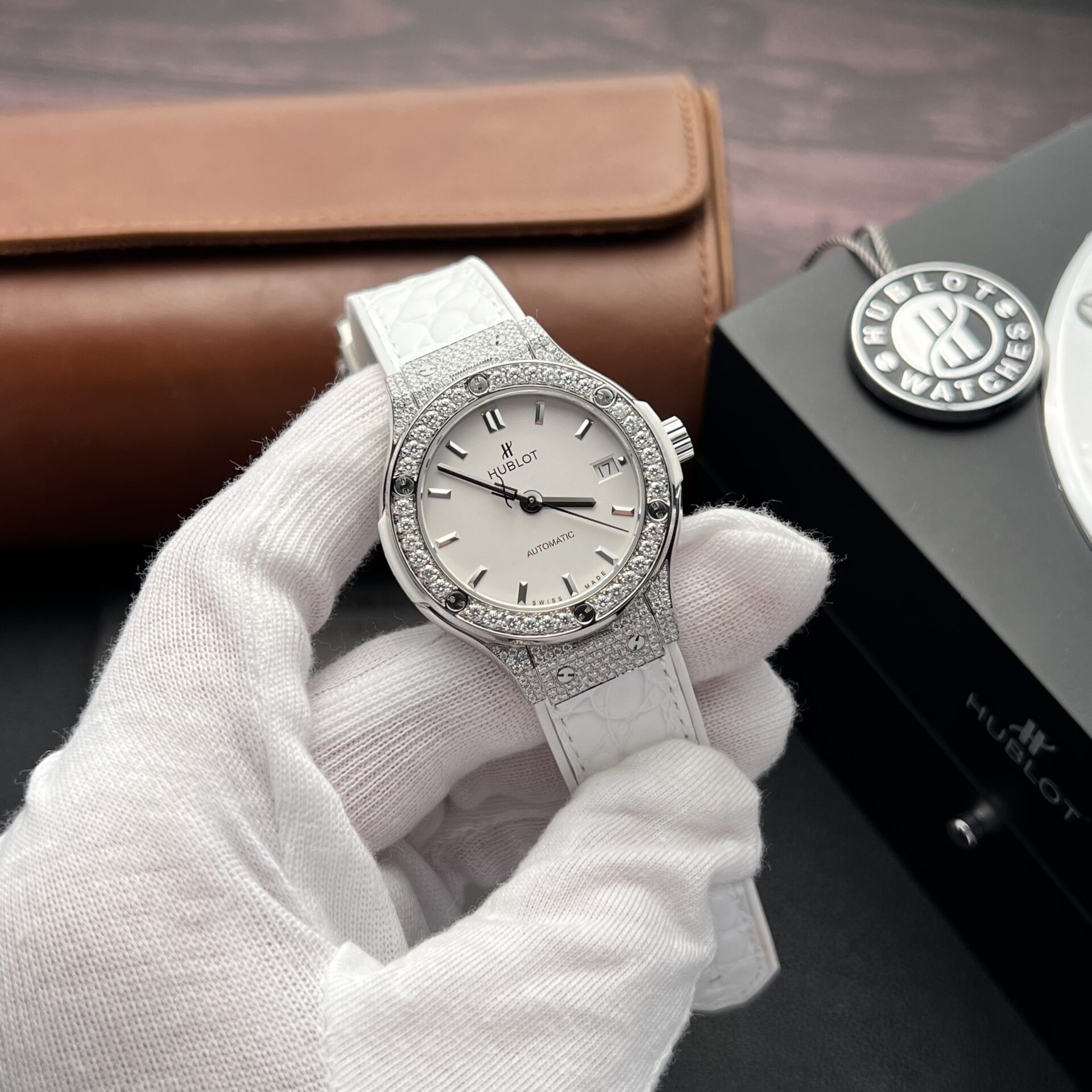 Hublot Rep 11 Watch Classic Fusion White Moissanite Diamond Case 38mm