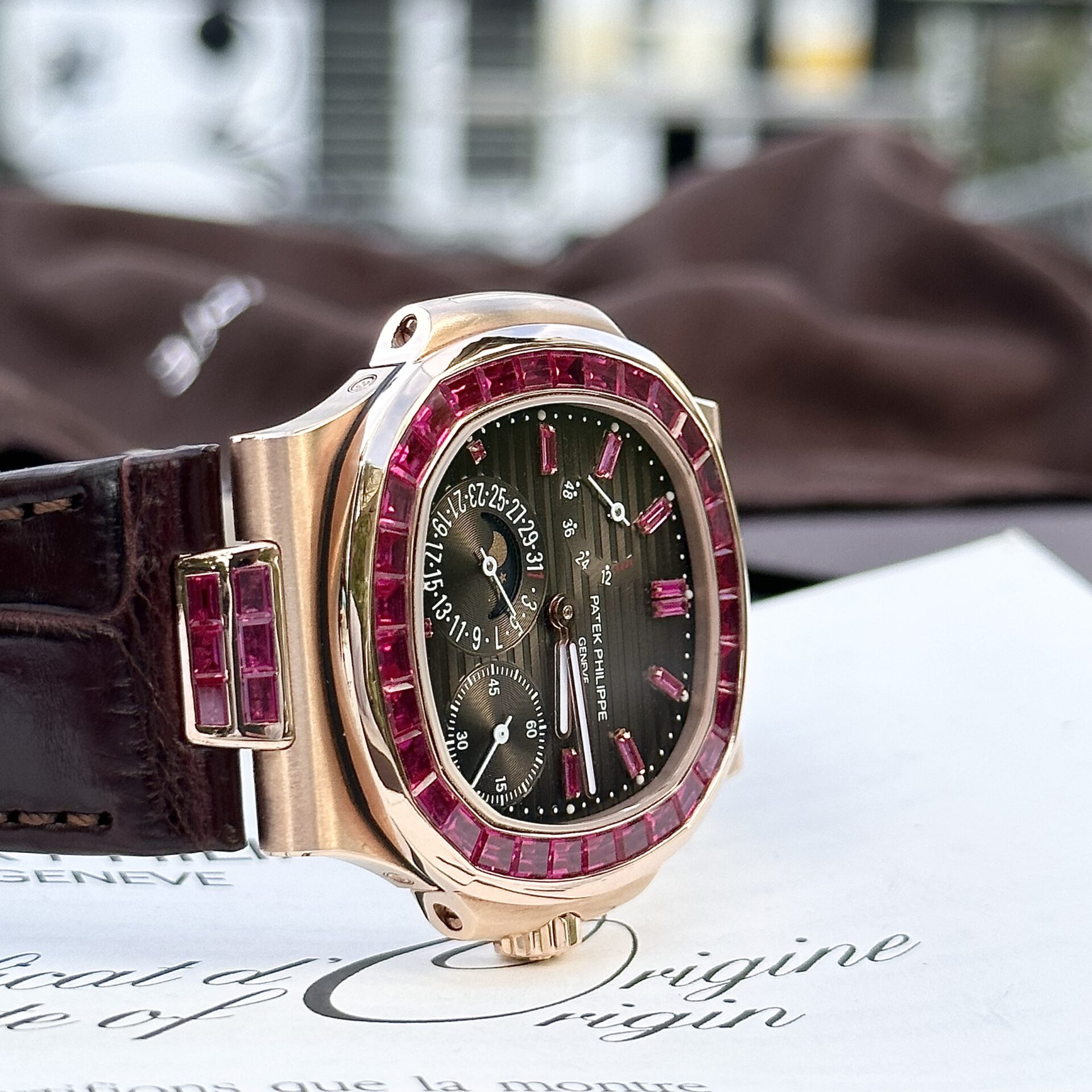 Patek Philippe Nautilus 5724 Gold Wrapped With Ruby Replica Watch 40mm
