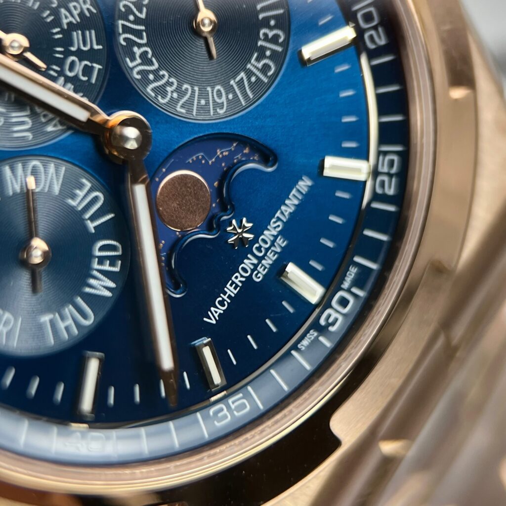 Vacheron Constantin Replica 11 Watch Overseas 5500V Blue Dial 42.5mm