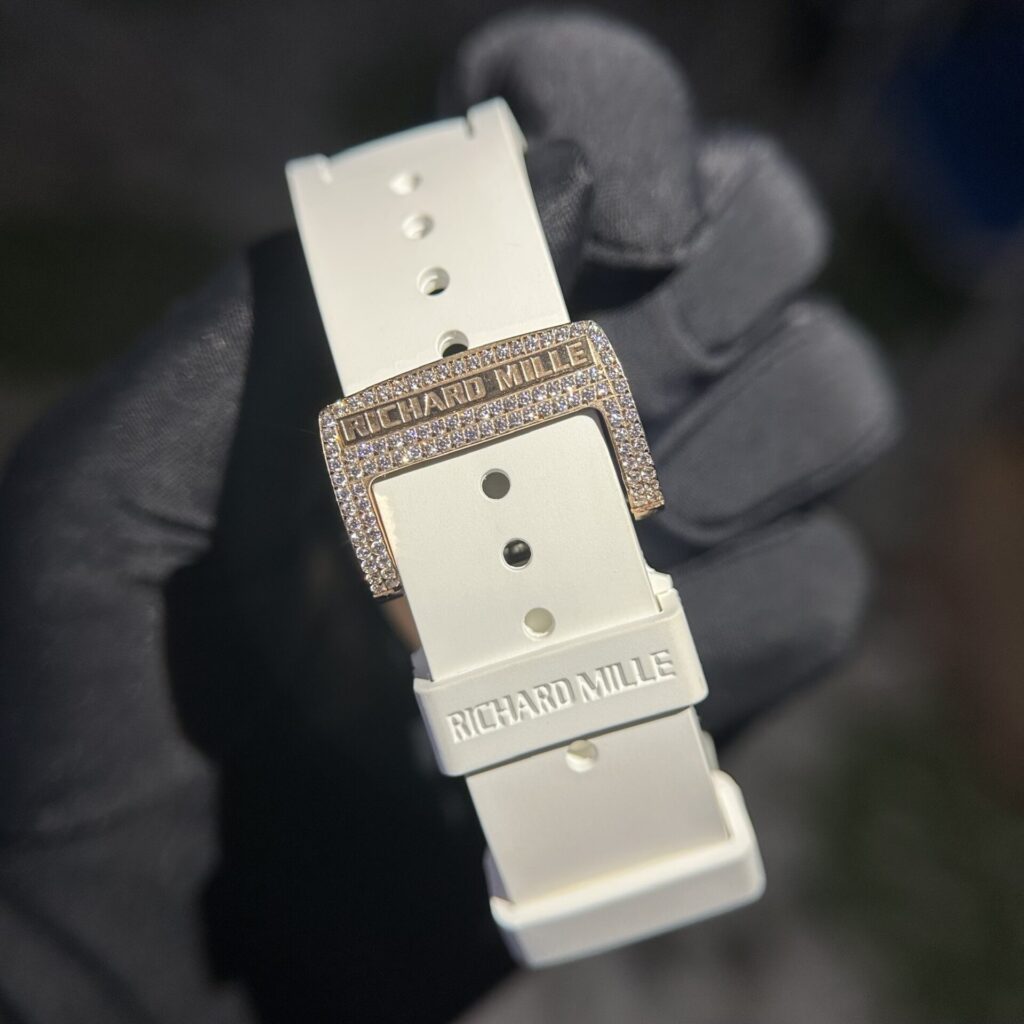 Richard Mille Replica 1:1 Watch RM011 With Full Diamond Rubber Strap 44mm
