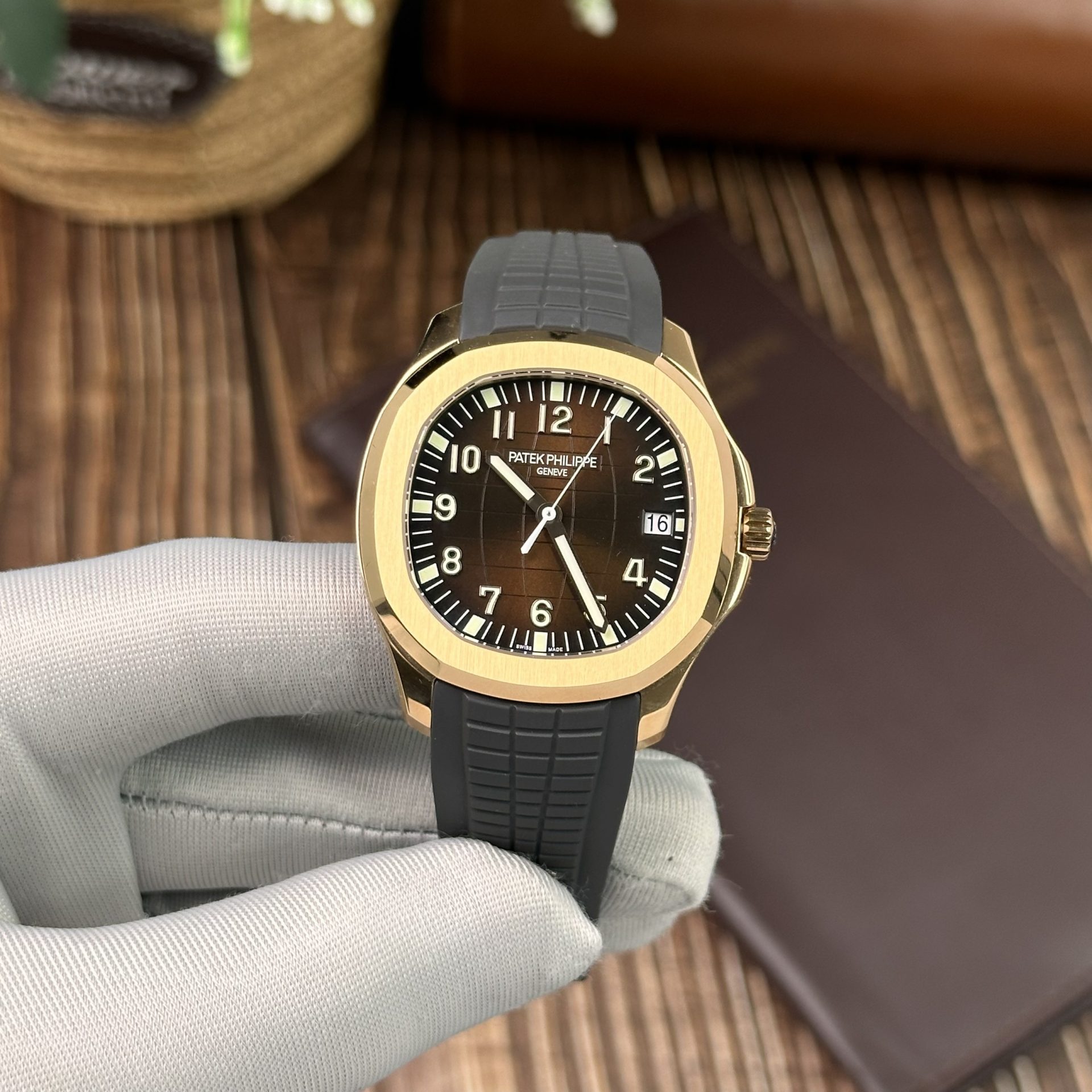 Patek Philippe Replica 1:1 Watch Aquanaut 5167R Chocolate Dial Factory 3K 40mm
