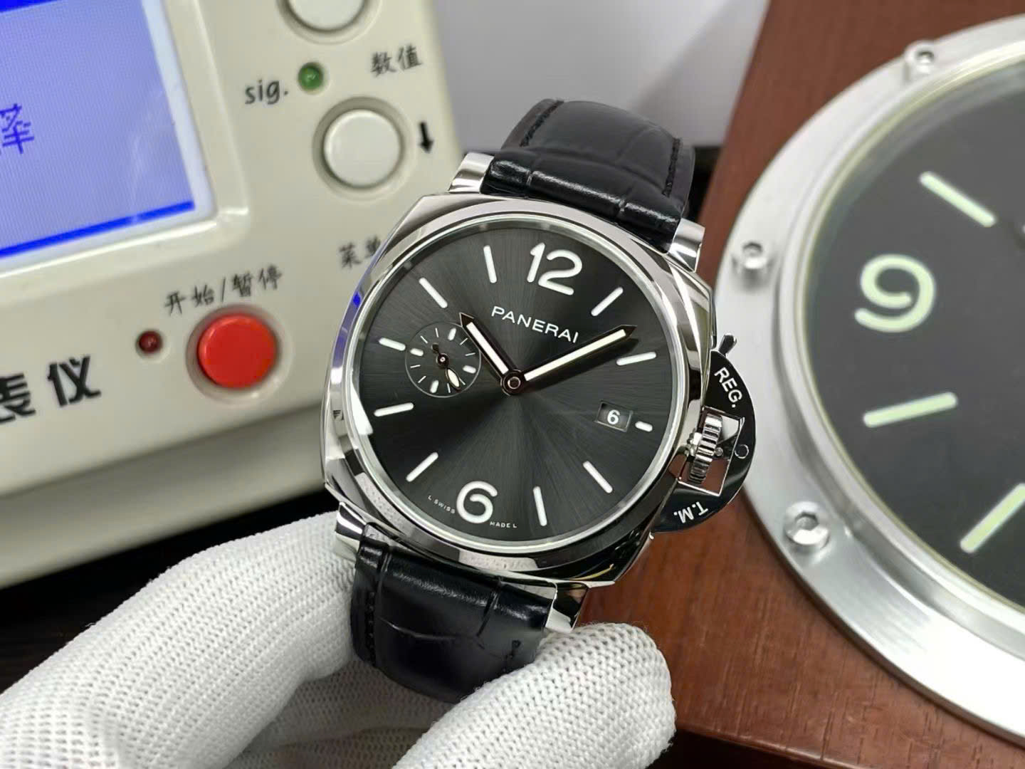 Panerai Knock Off Watches Luminor Due PAM1387 Black Leather Strap VS Factory 42mm