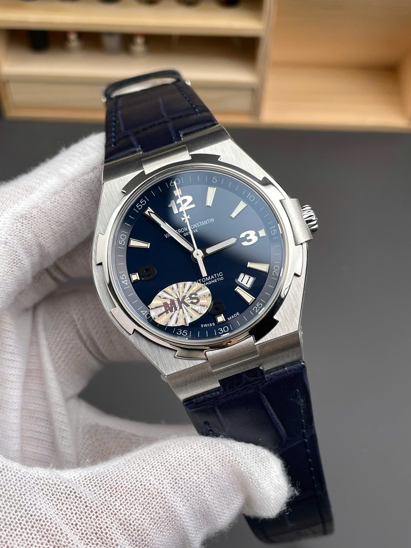 Vacheron Constantin Luxury Replica Watches Overseas 47040 Blue Dial MKS Factory 42mm