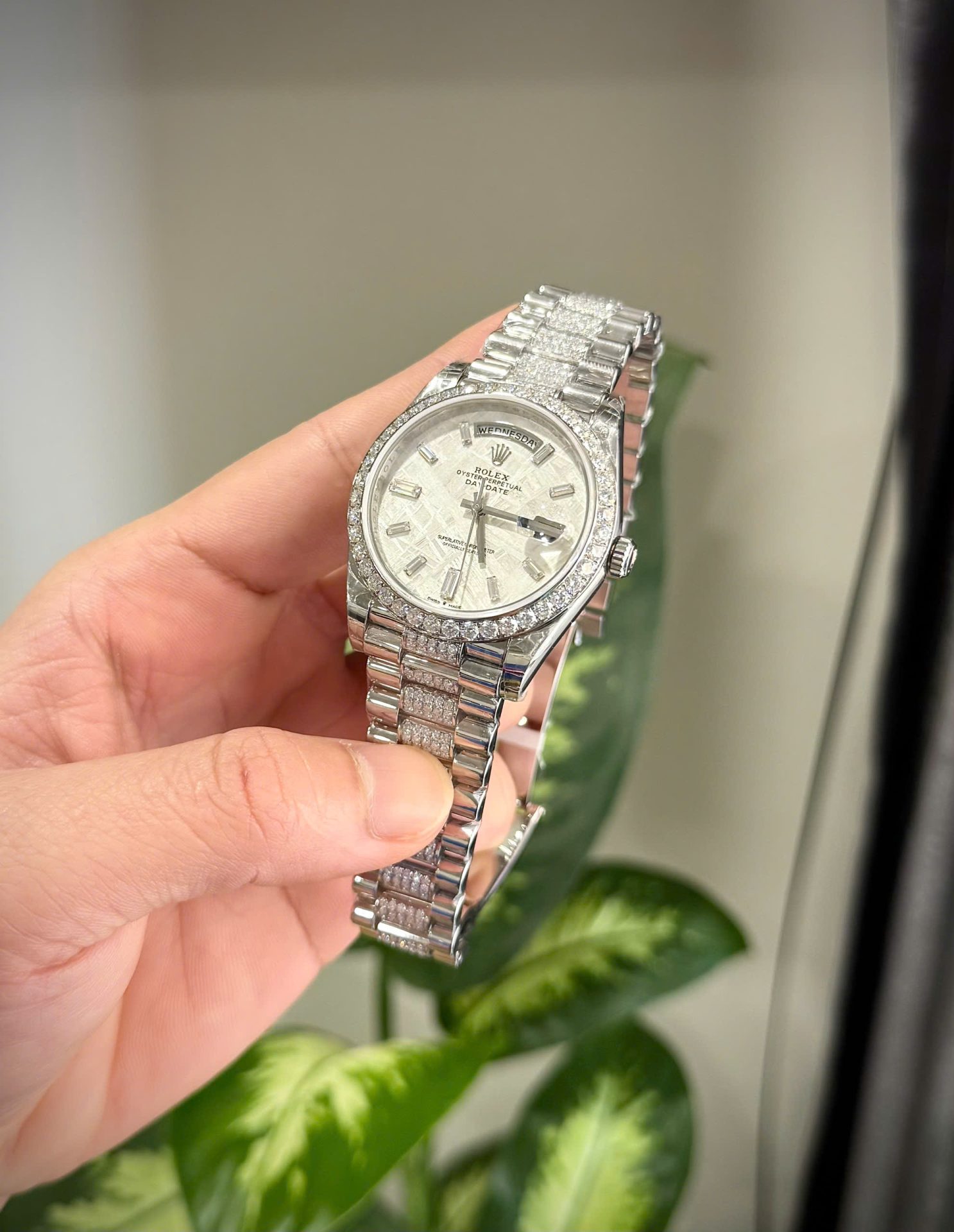 Rolex Day-Date Meteorite Dial Custom Moissanite Daimonds Copies Watches 40mm