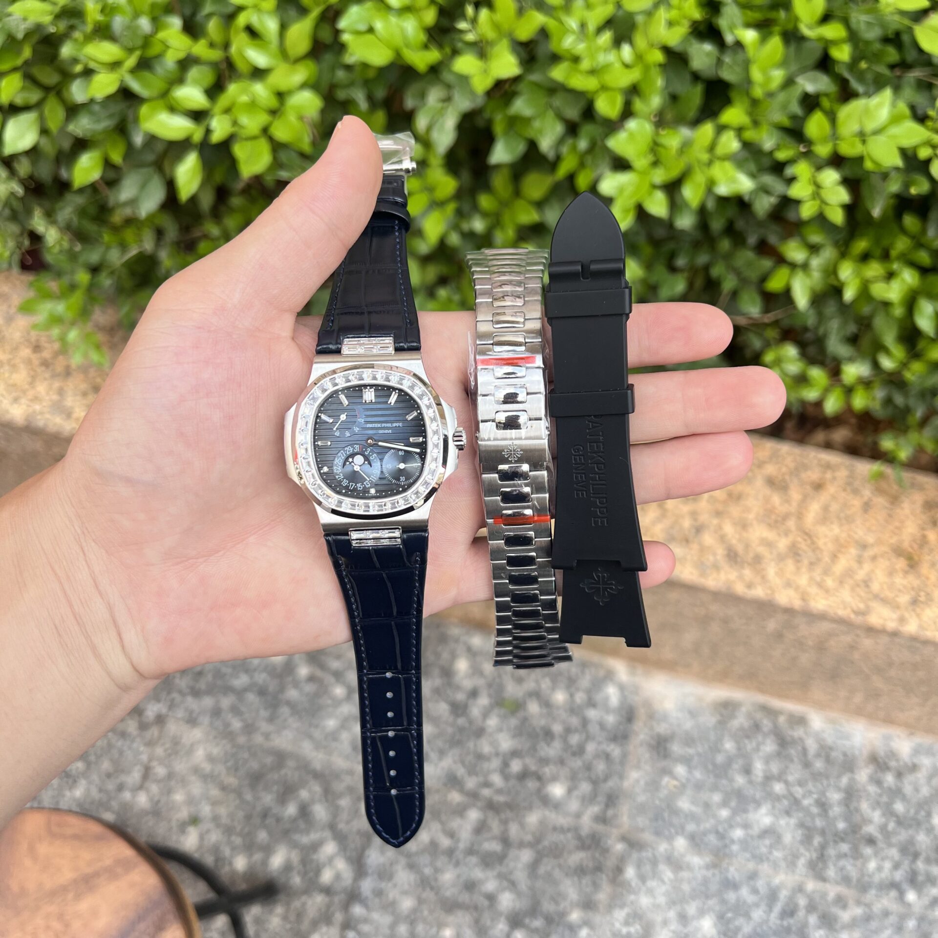 Patek Philippe Replica 1:1 Watch Nautilus 5724G Blue Dial Full Set GR Factory 40mm