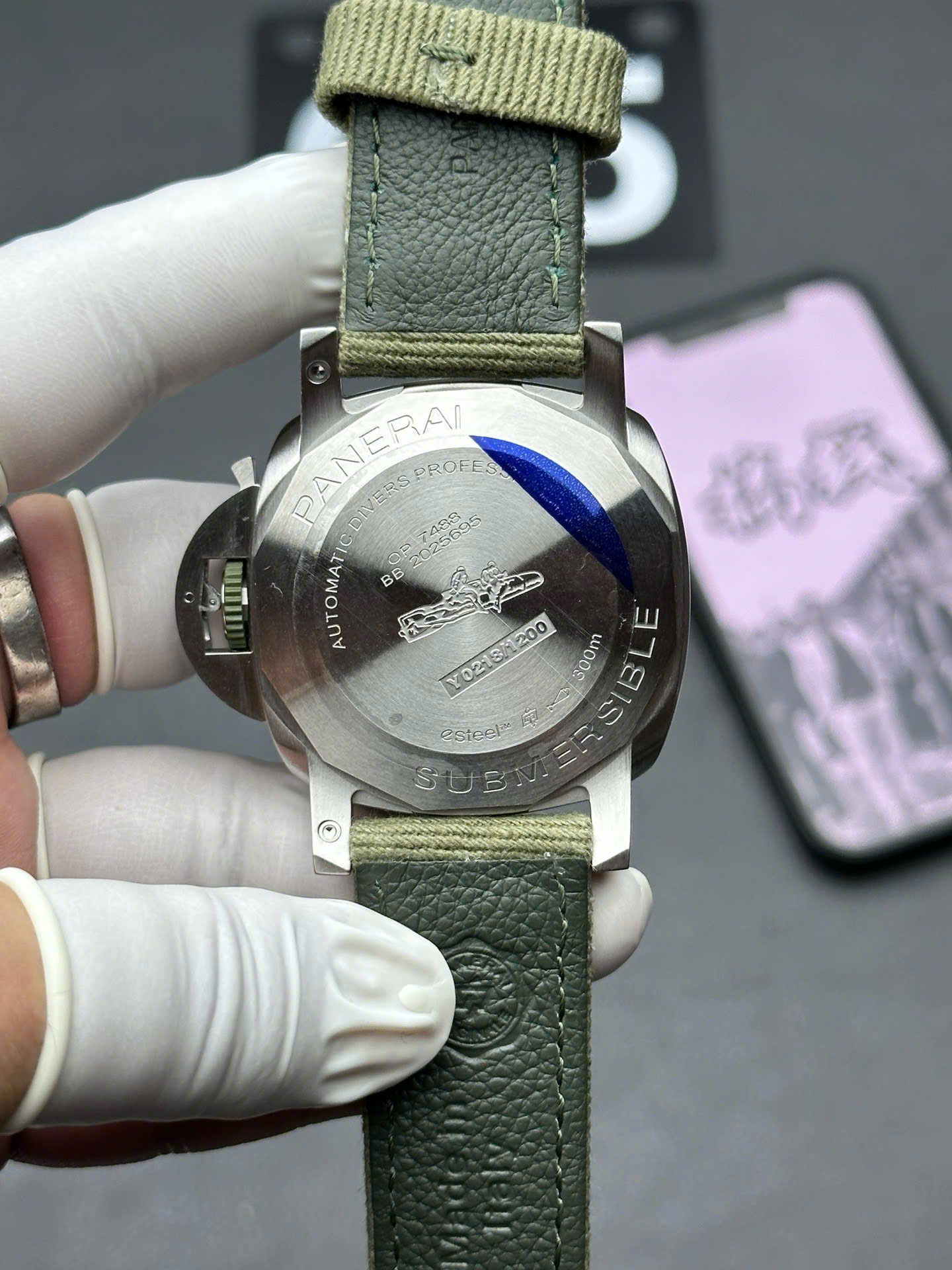 Panerai Replica Watch Submersible Esteel™ Verde Smeraldo Green Dial VS Factory 44mm