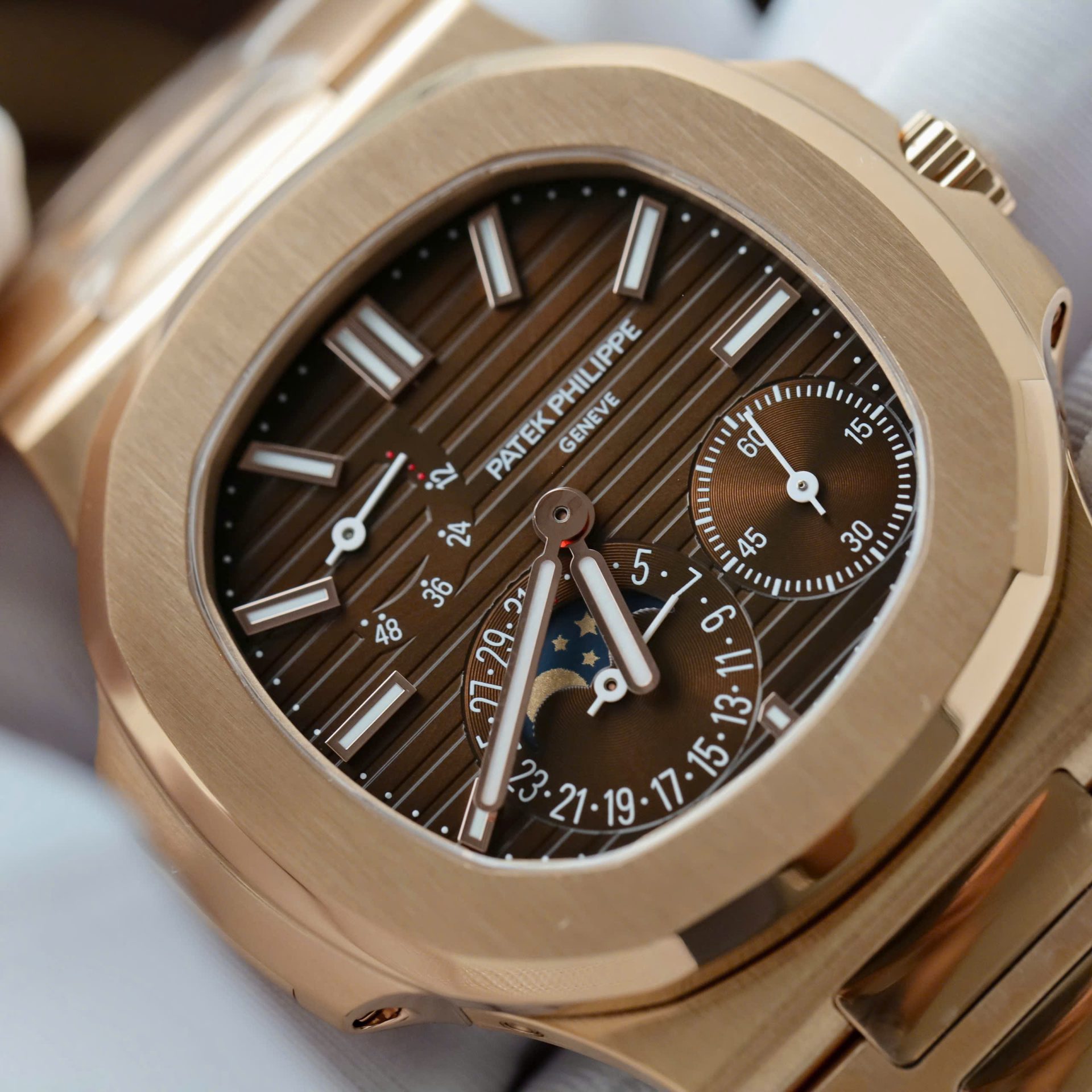 Patek Philippe Nautilus 5712R Replica Watch Dial Brown PPF Factory 40mm