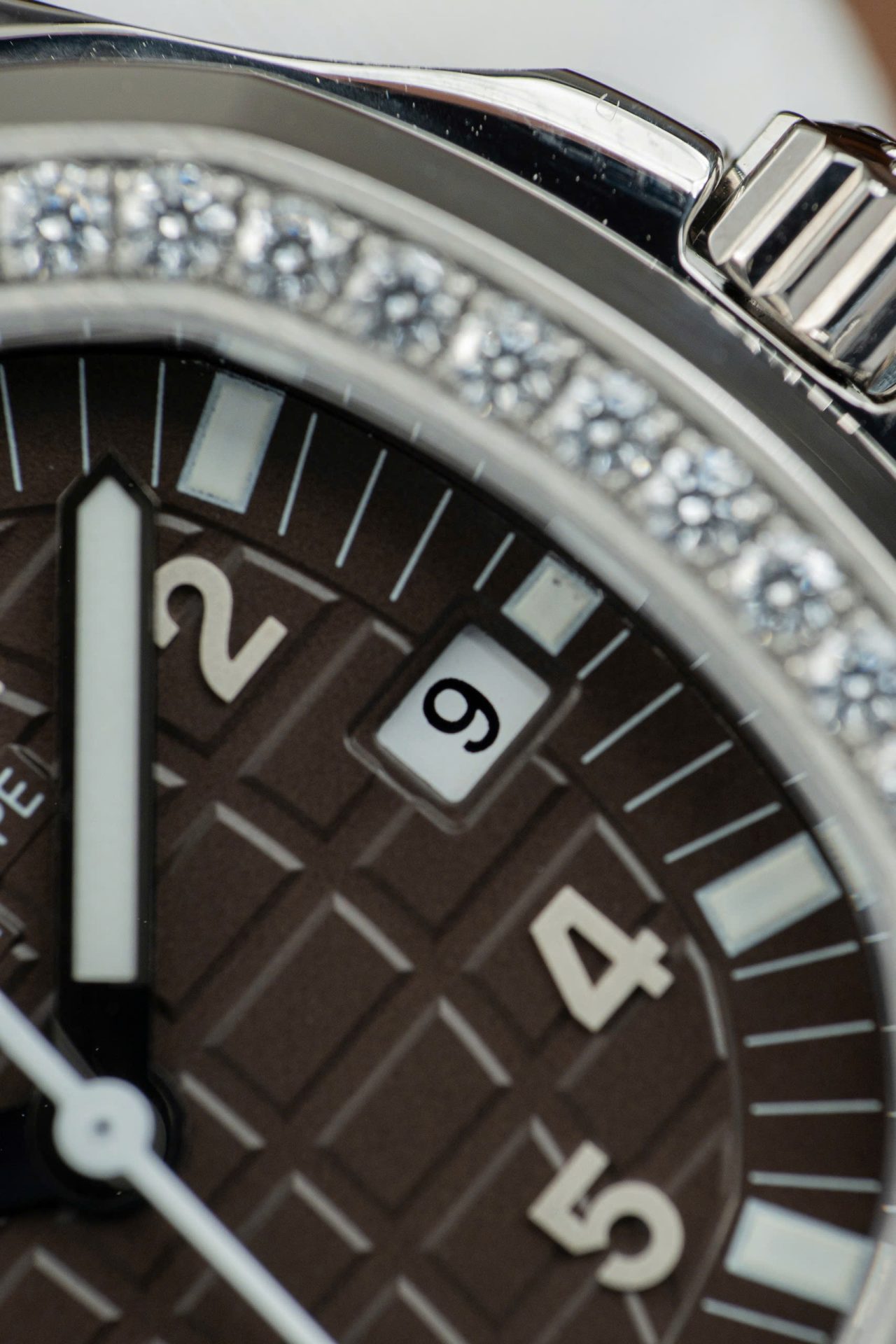 Patek Philippe Aquanaut 5067 Replica Watches Quartz Movement PPF Factory 35.6mm