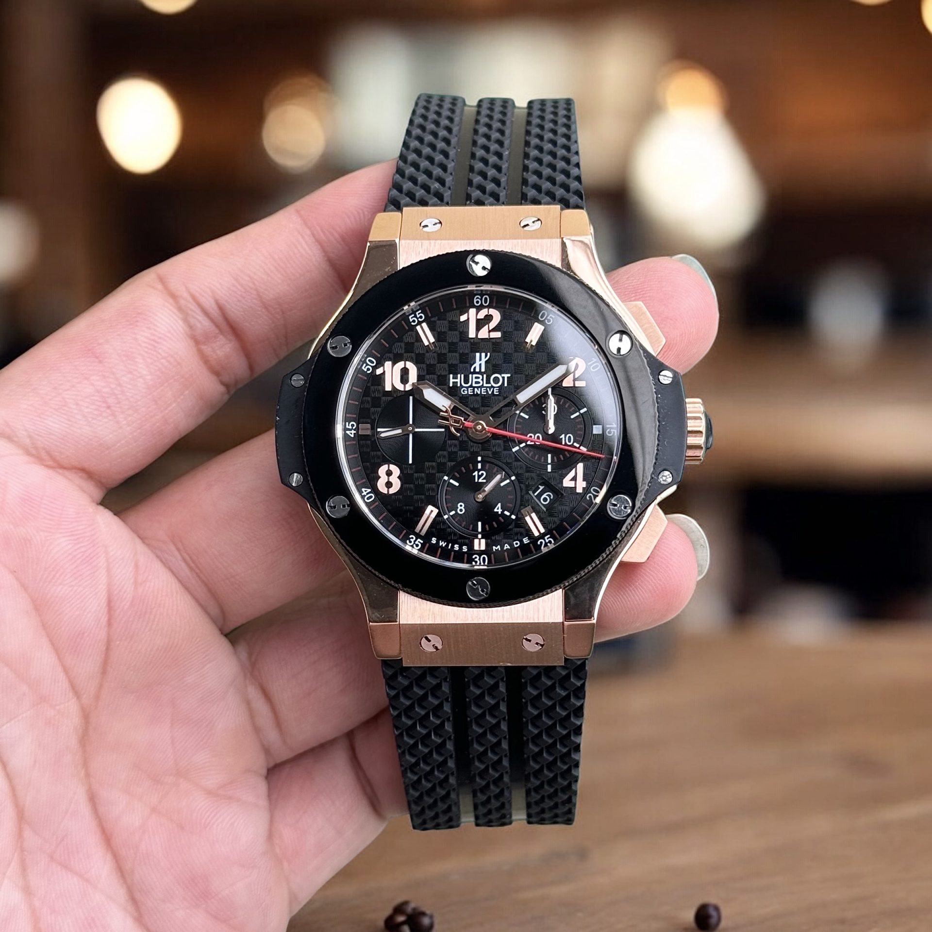 Hublot Rep 1:1 Watch Big Bang Chronograph King Gold Black Ceramic Bezel 44mm