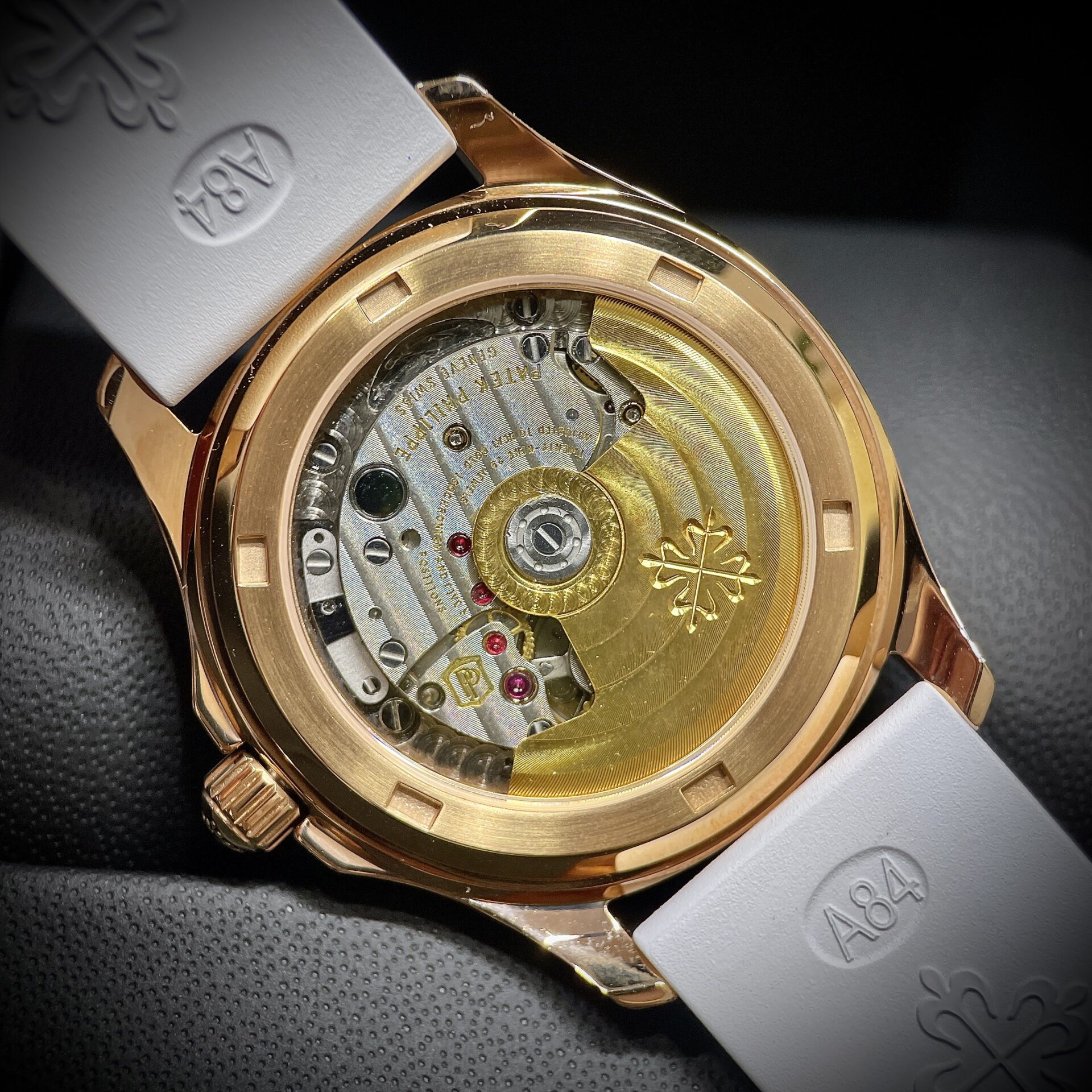 Patek Philippe Aquanaut 5072R White Mother of Pearl Dial Replica 1:1 Watch PPF 35.6mm
