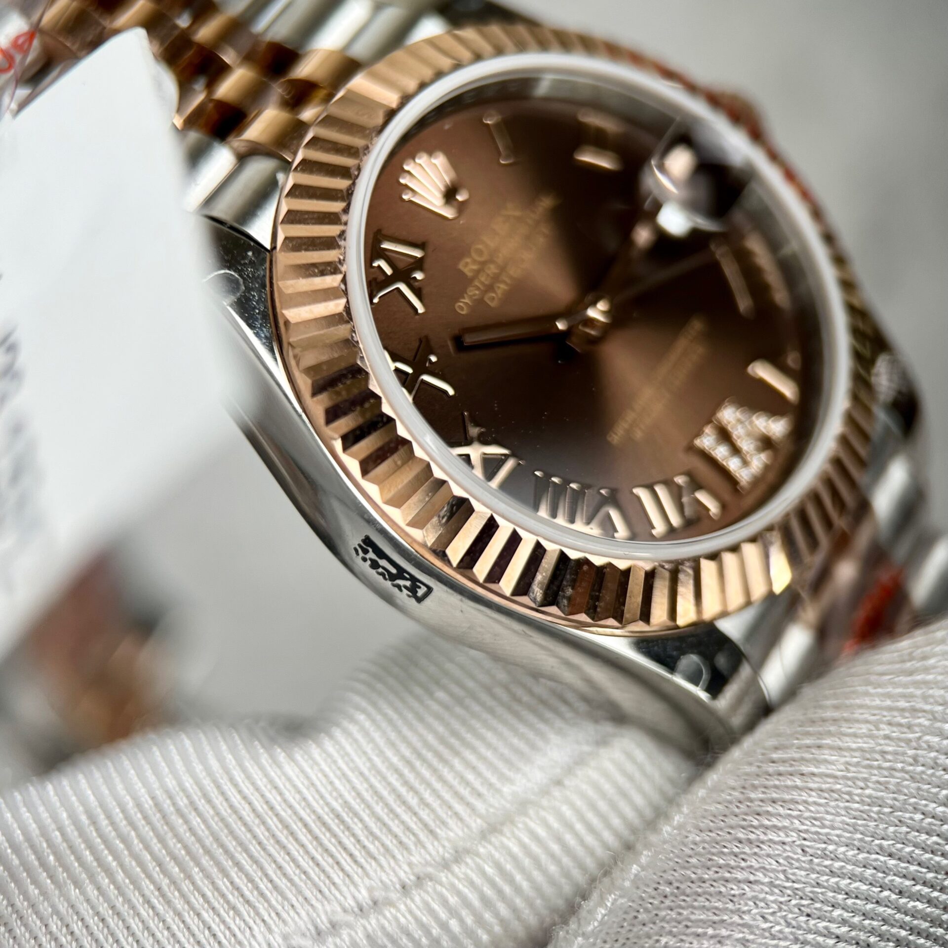 Rolex Rep 11 Watch DateJust Women s Gold Wrapped Chocolate Dial Roman Numerals GM Factory 31mm