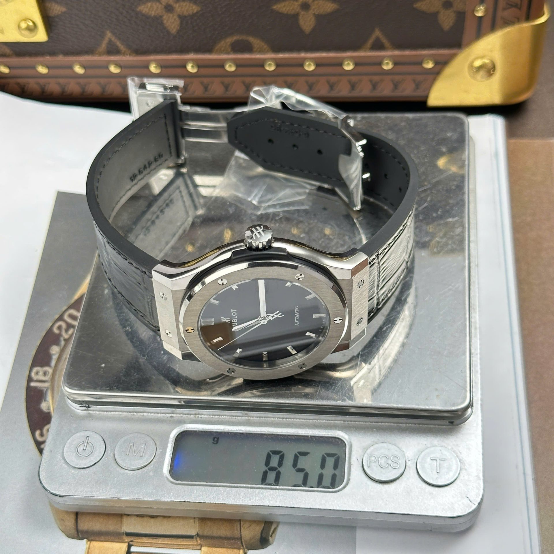 Hublot Classic Fusion Titanium Replica Watches Black Dial Weight 84 Grams Super Light JJZ Factory 42mm