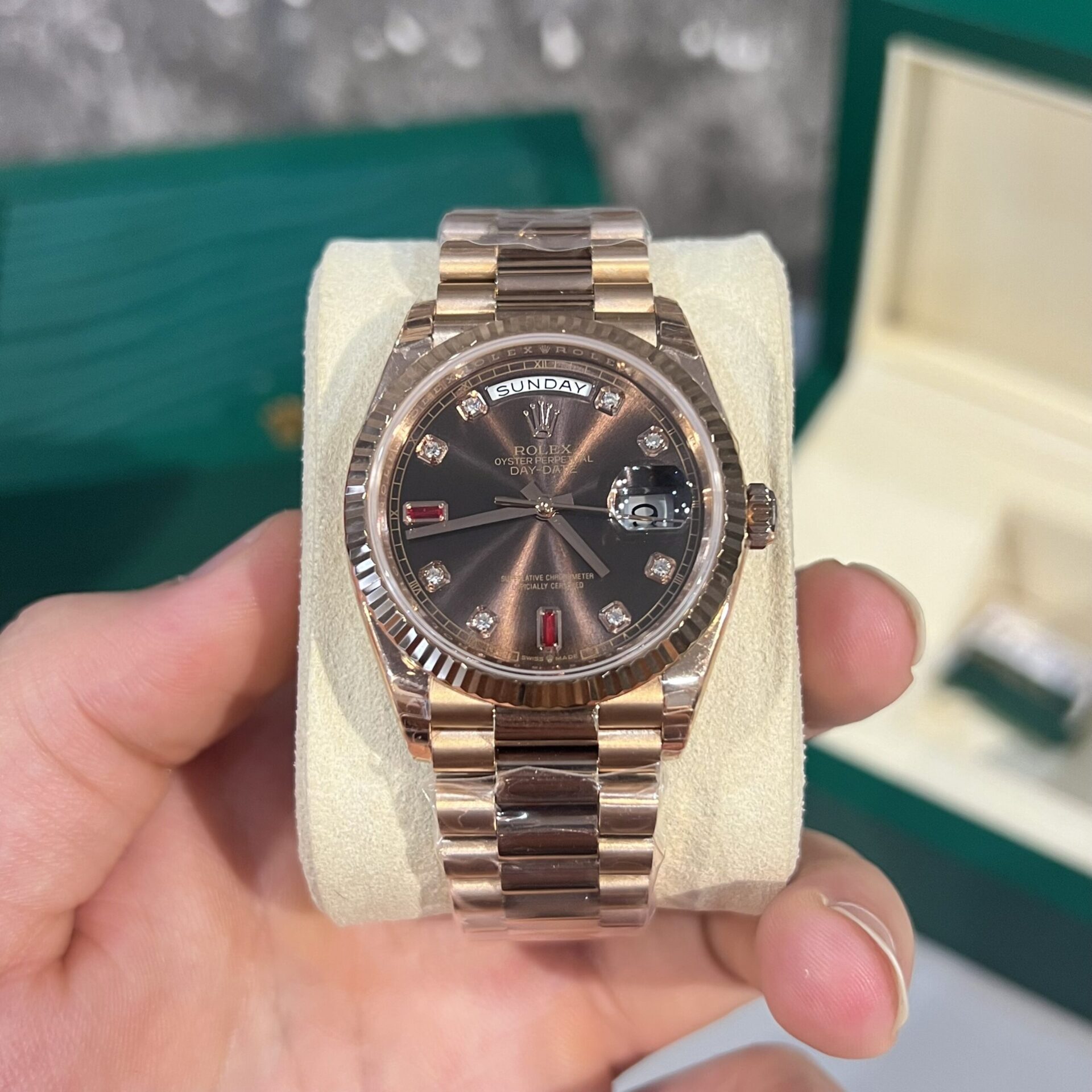 Rolex Replica 1:1 Watch Day-Date Chocolate Dial With Ruby Numbers 36/40mm