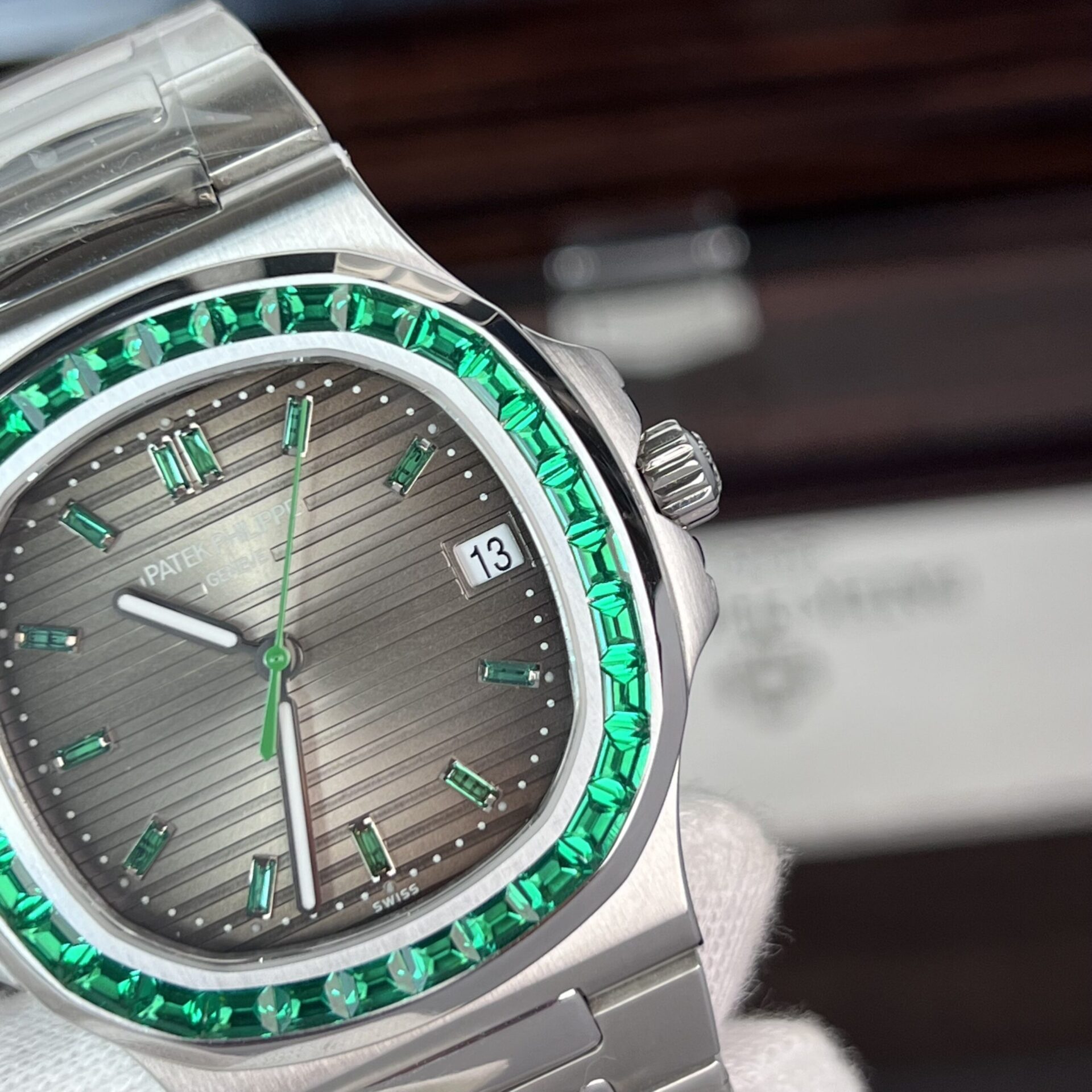 Patek Philippe Nautilus 5723 Replica 1:1 Watch Gray Dial Blue Diamond 40mm