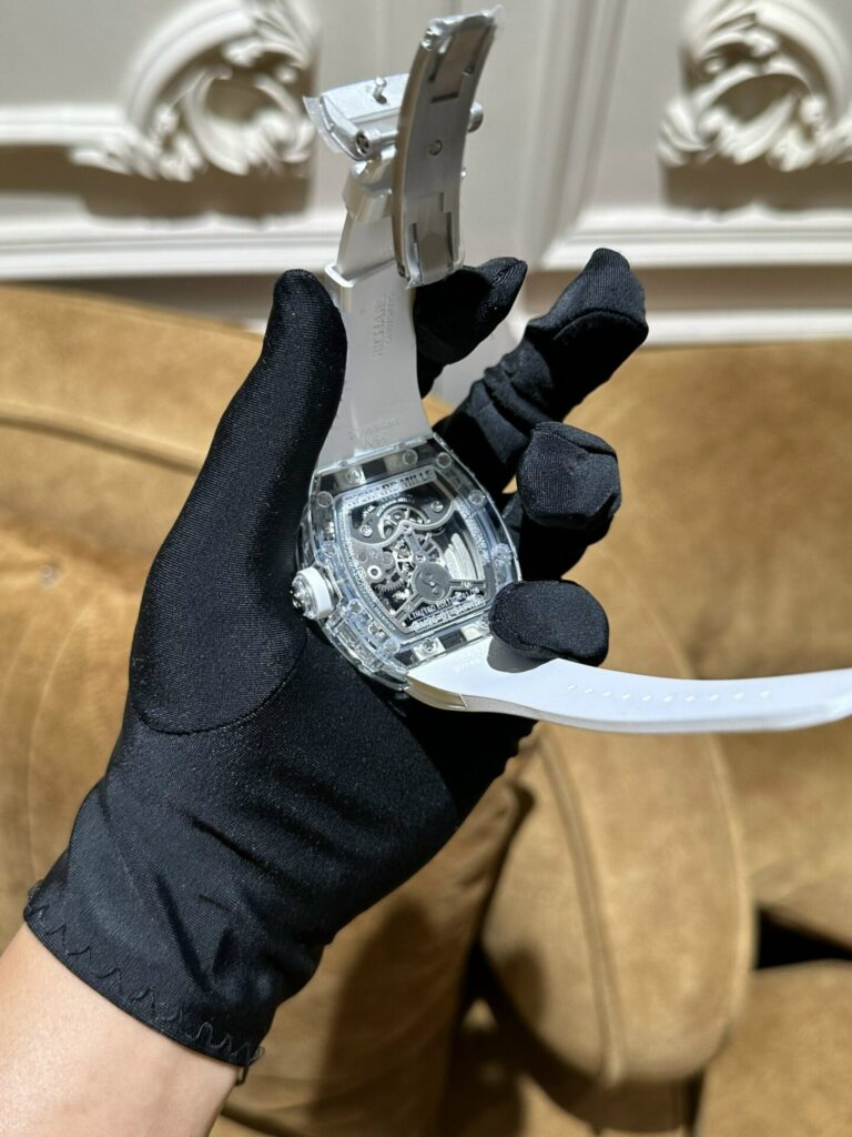Richard Mille Replica 1:1 Watch RM26-01 Sapphire Tourbillon Transparent Case 43mm