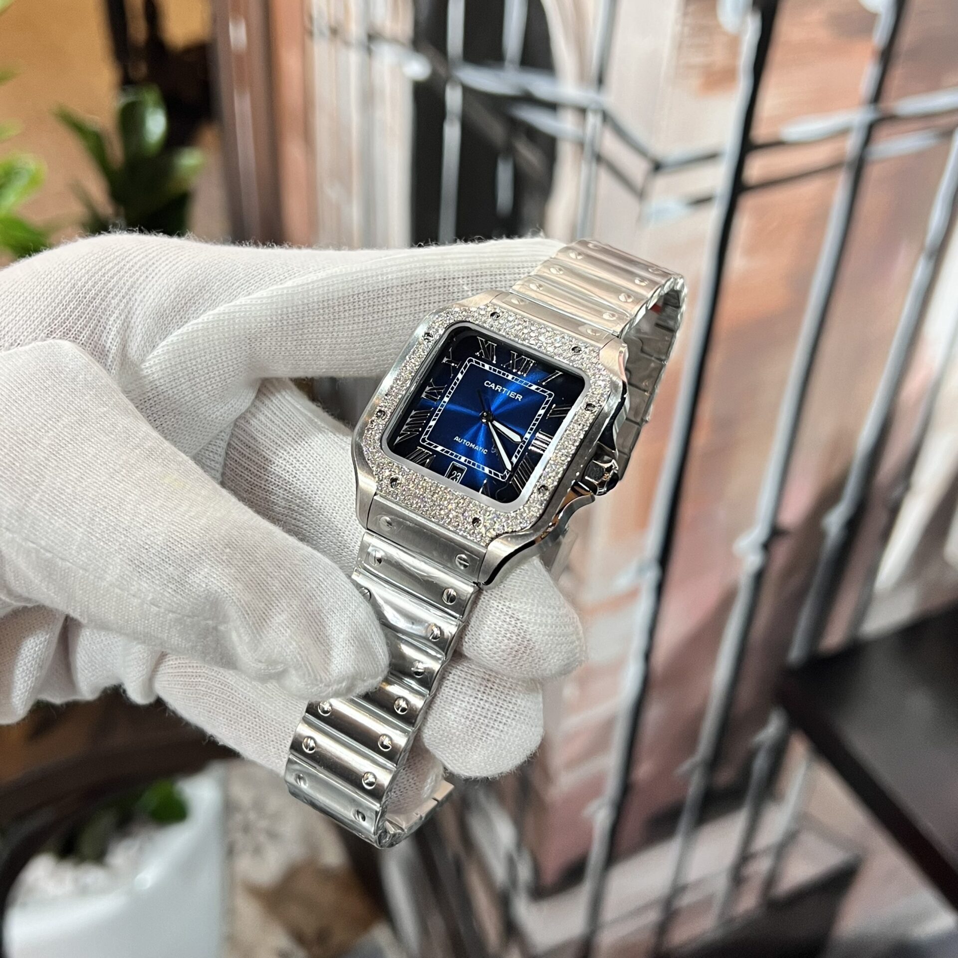 Cartier Replica Watch Santos Moissanite Diamond Bezel Blue Dial BV Factory 39.8mm