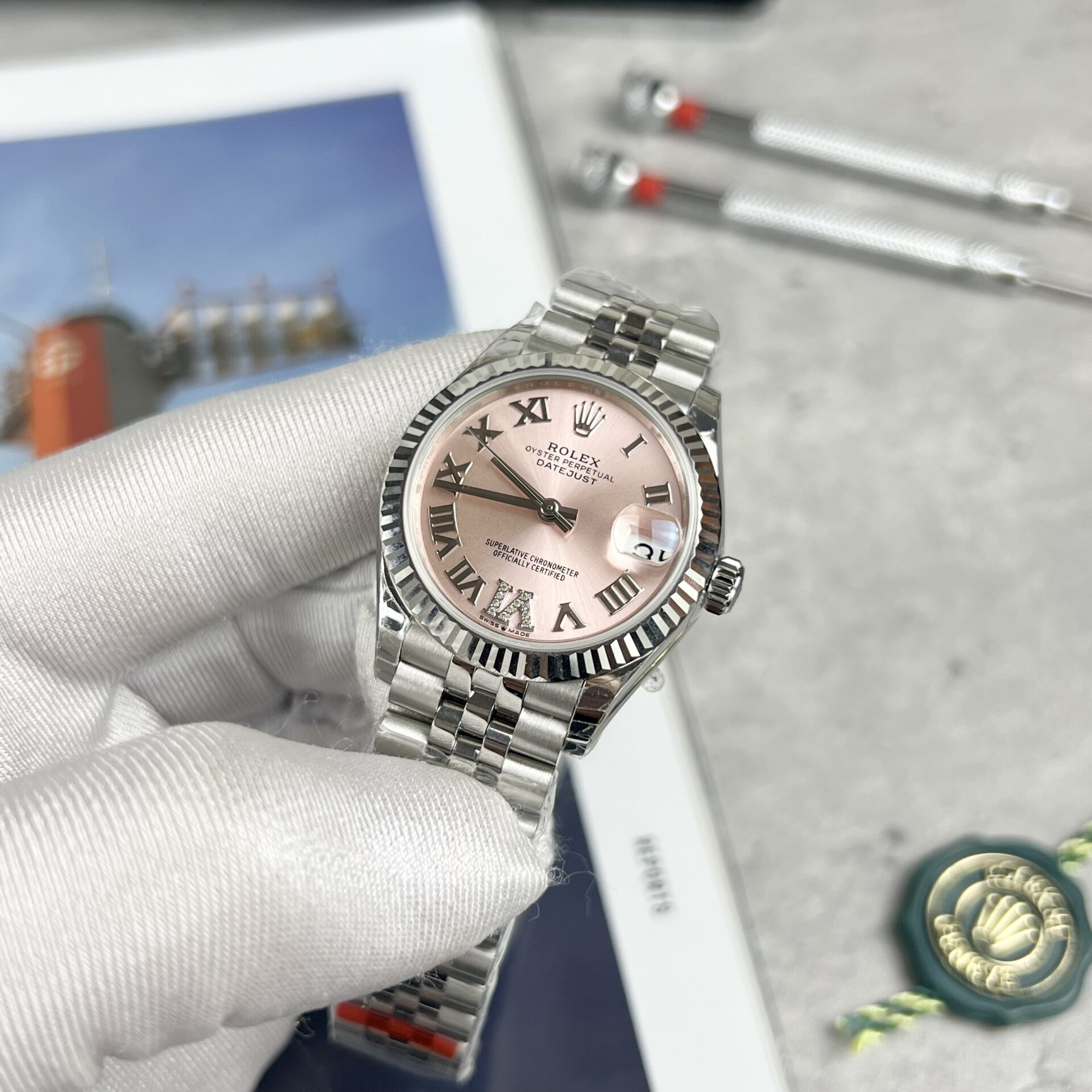 Rolex DateJust Women s Best Replica Watch Pink Dial Jubilee Strap EW 31mm