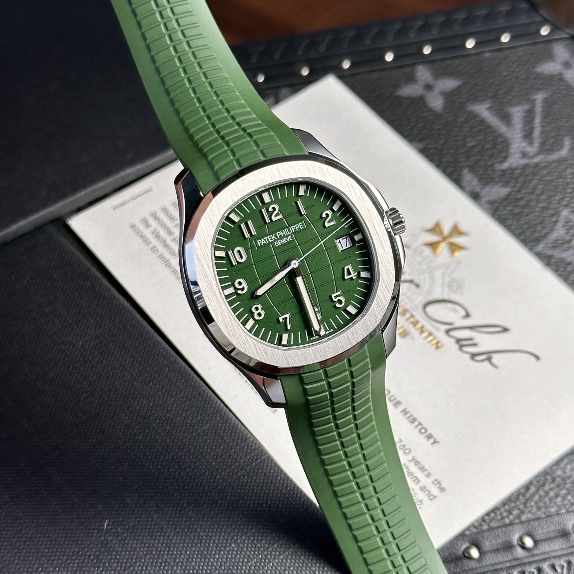 Patek Philippe Aquanaut 5168G Replica Watch Green Factory 3K 42.2mm