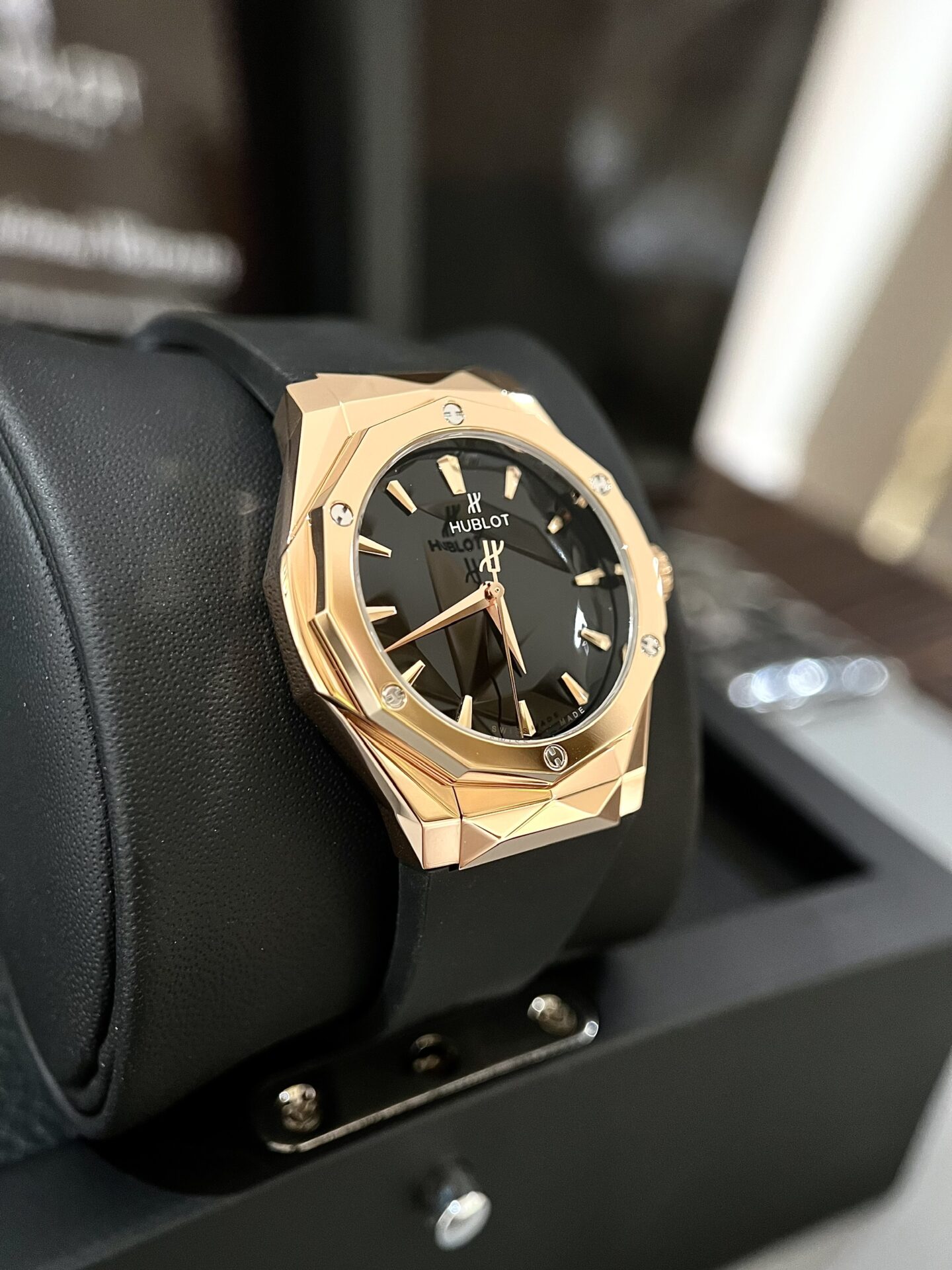 Hublot Replica Watch Orlinski King Gold Black Dial APS Factory 40mm