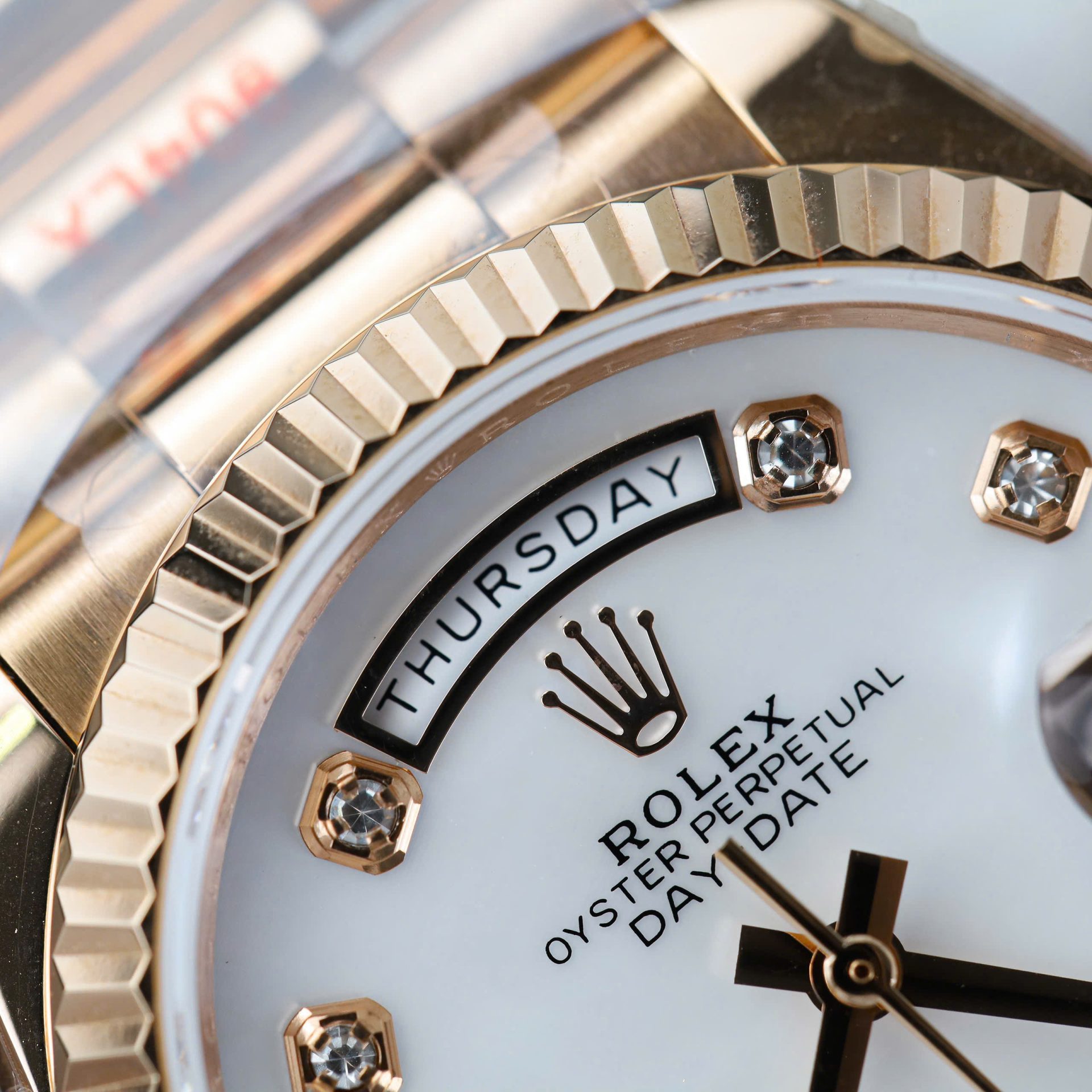 Rolex Day-Date 128235 Knock Off Watches MOP Dial Weight 156 Grams QF Factory 36mm