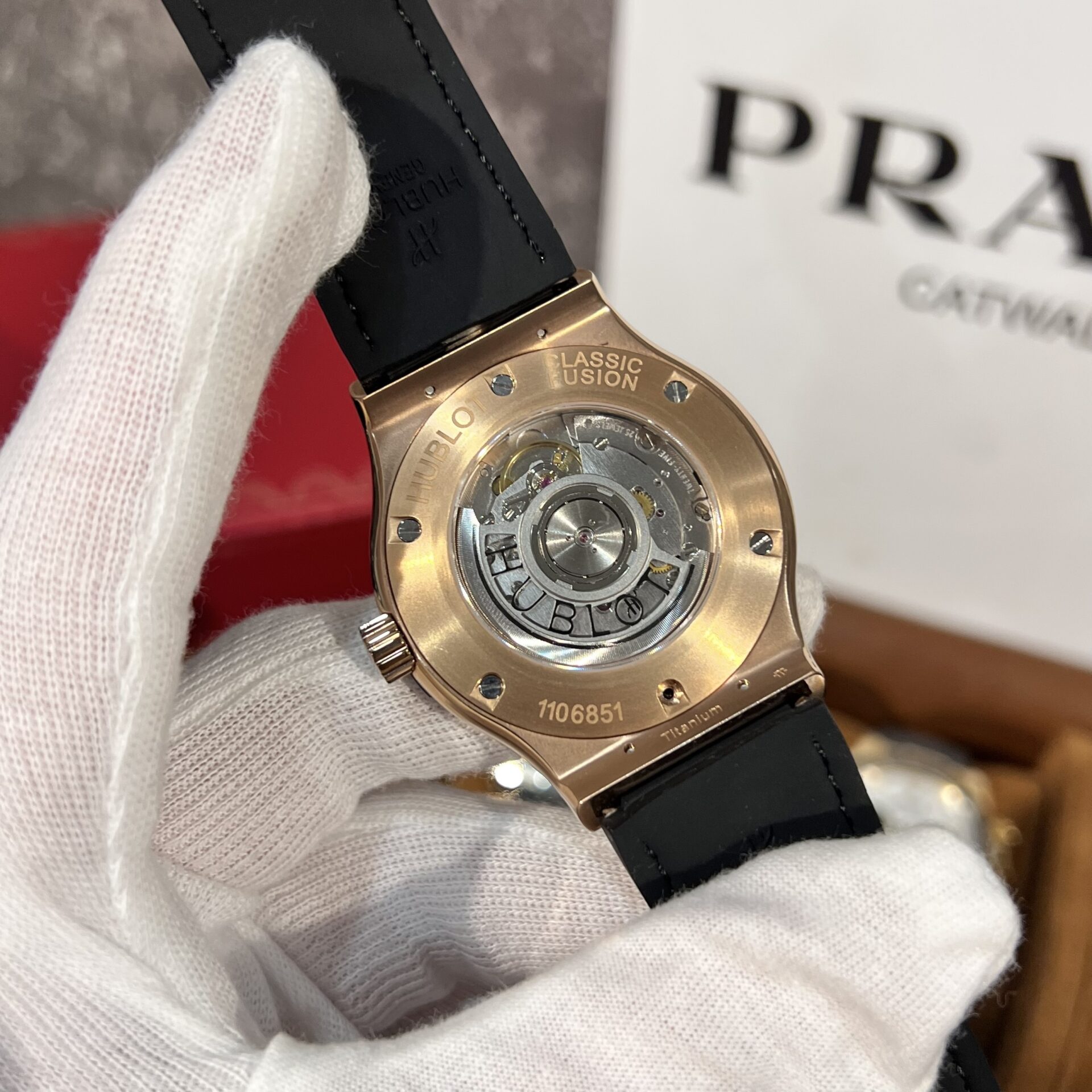 Hublot Replica Watch Classic Fusion King Gold Gray Dial With Moissanite Bezel 42mm