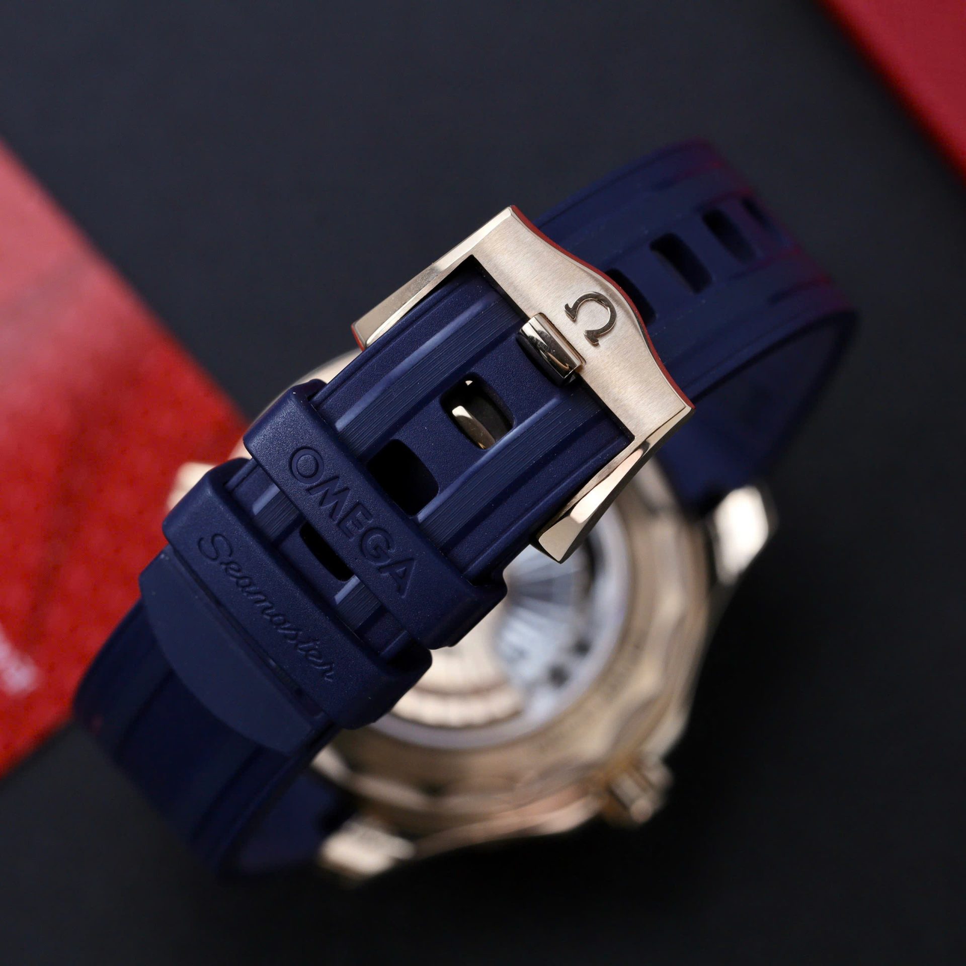 Omega Seamaster Diver 300M Good Imitation Watches Blue Dial Rubber Strap VS Factory 42mm
