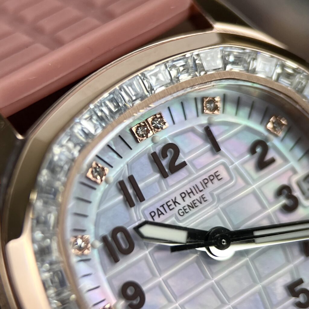 Patek Philippe Replica 11 Watch Aquanaut 5072R Gold Wrapped Moissanite Diamond 35.6mm
