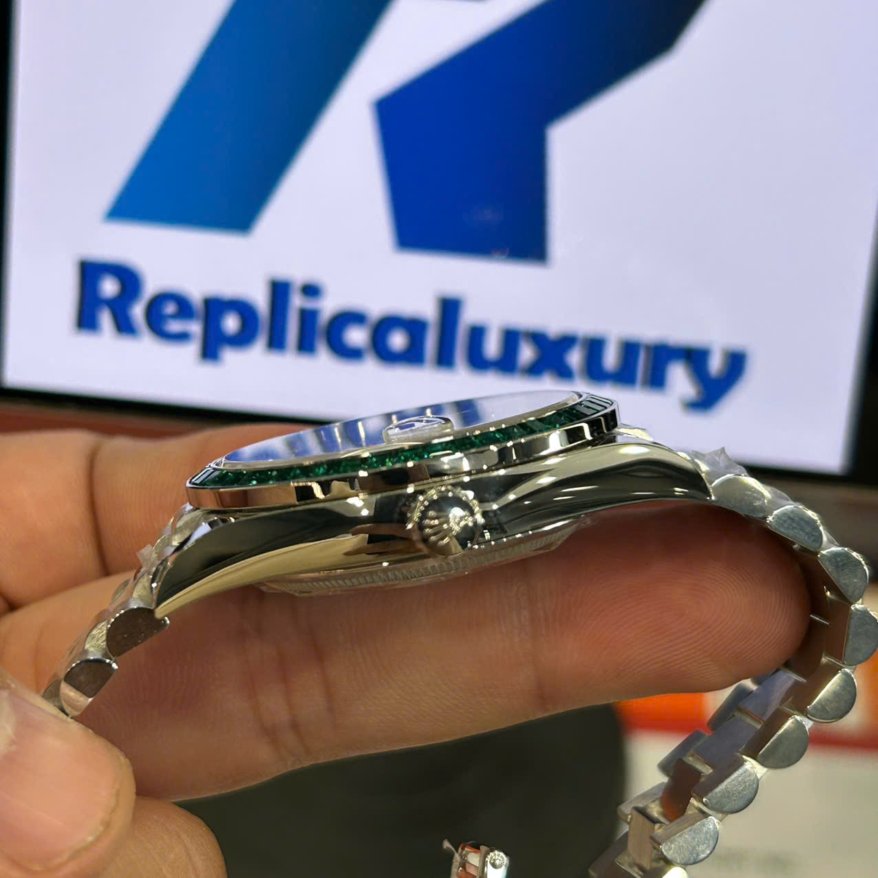 Rolex Day-Date Replica Watches Custom Diamonds Moissanite Weight 200 Grams 40mm