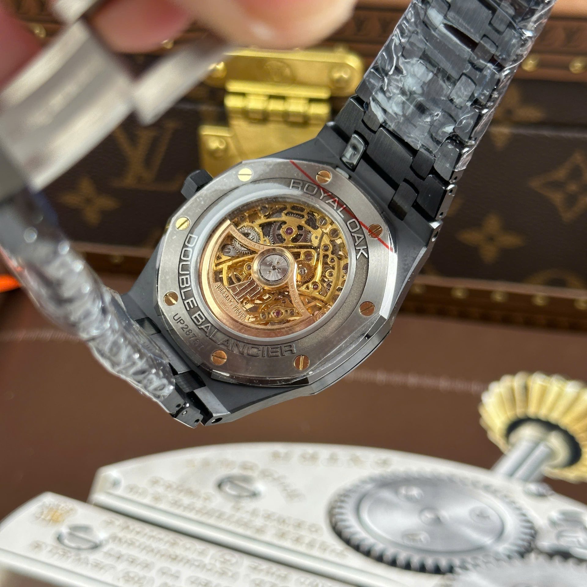 Audemars Piguet Royal Oak 15416 Black Ceramic Best Replica Watches Dial Skeleton THB Factory 41mm