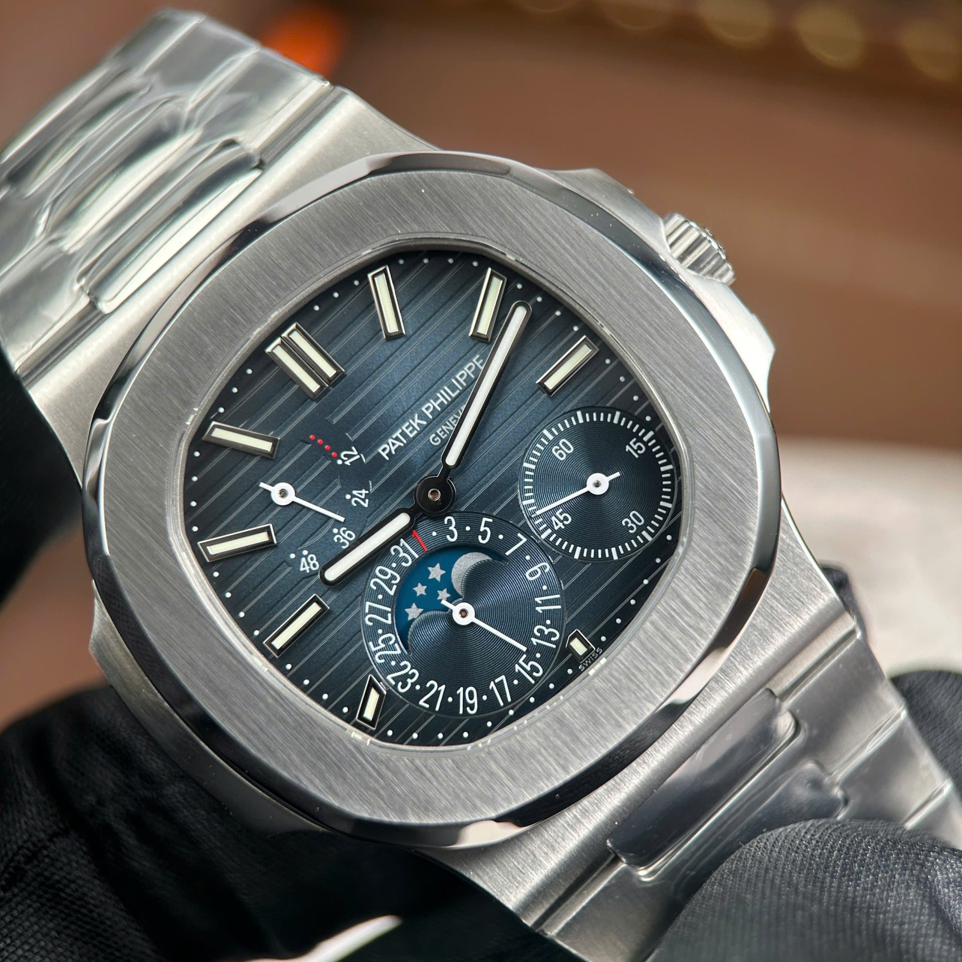 Patek Philippe Nautilus 5712 Replica Watches Blue Dial Metal Wire PPF Factory Version 3 40mm