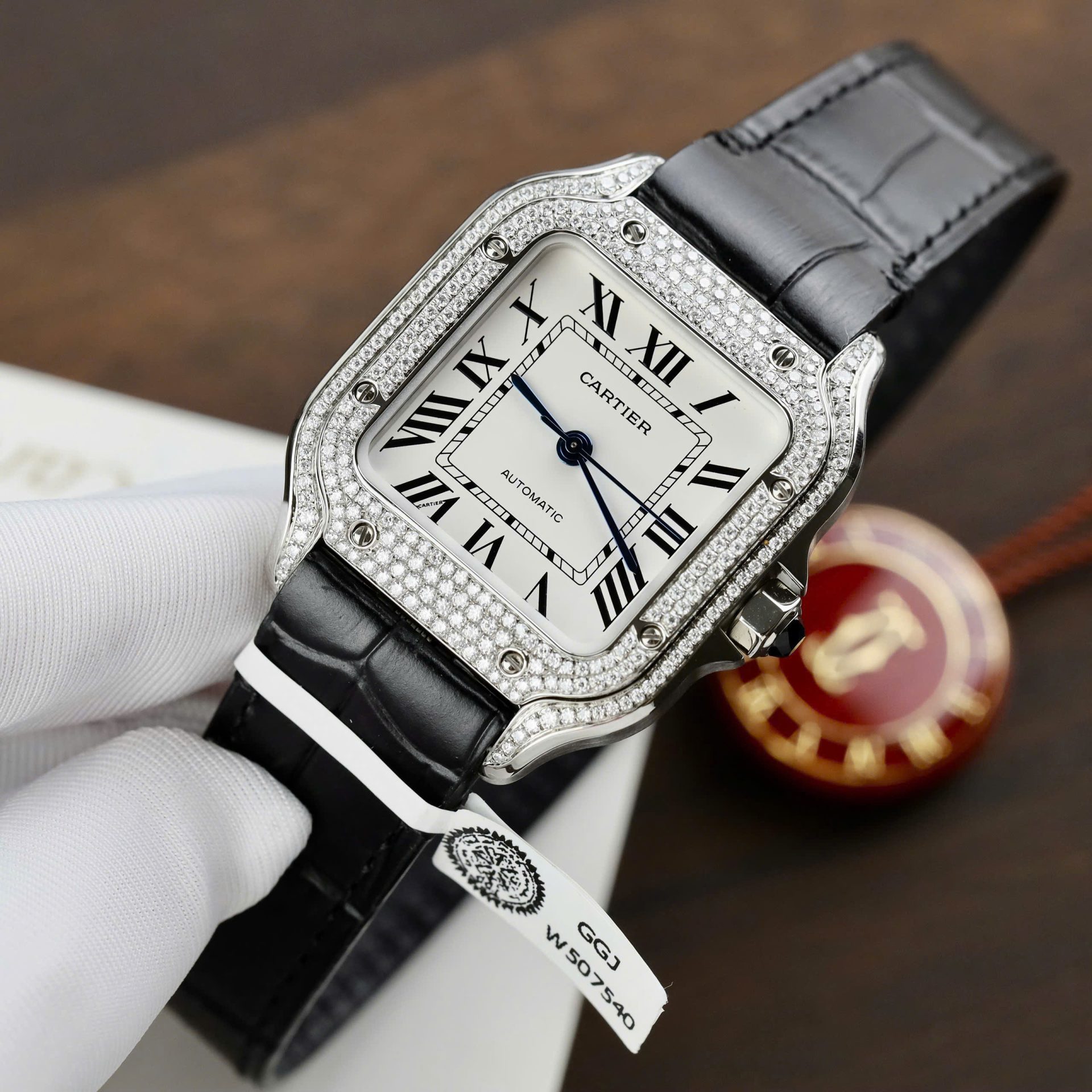 Cartier Santos Women’s White Dial Copies Watches Moissanite Diamonds Custom BV Factory 35.2mm