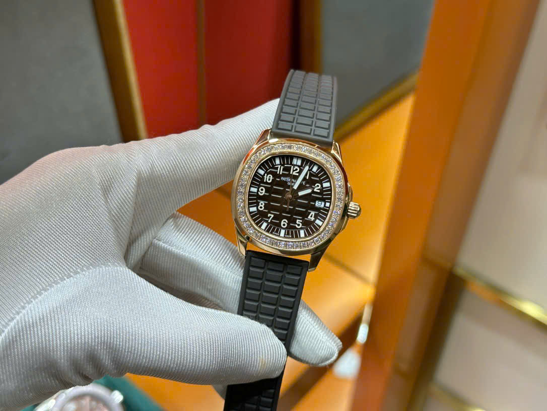Patek Philippe Luxury Fake Watches Aquanaut 5067 Brown Rubber Strap Quartz Movement PPF Factory 35,6mm