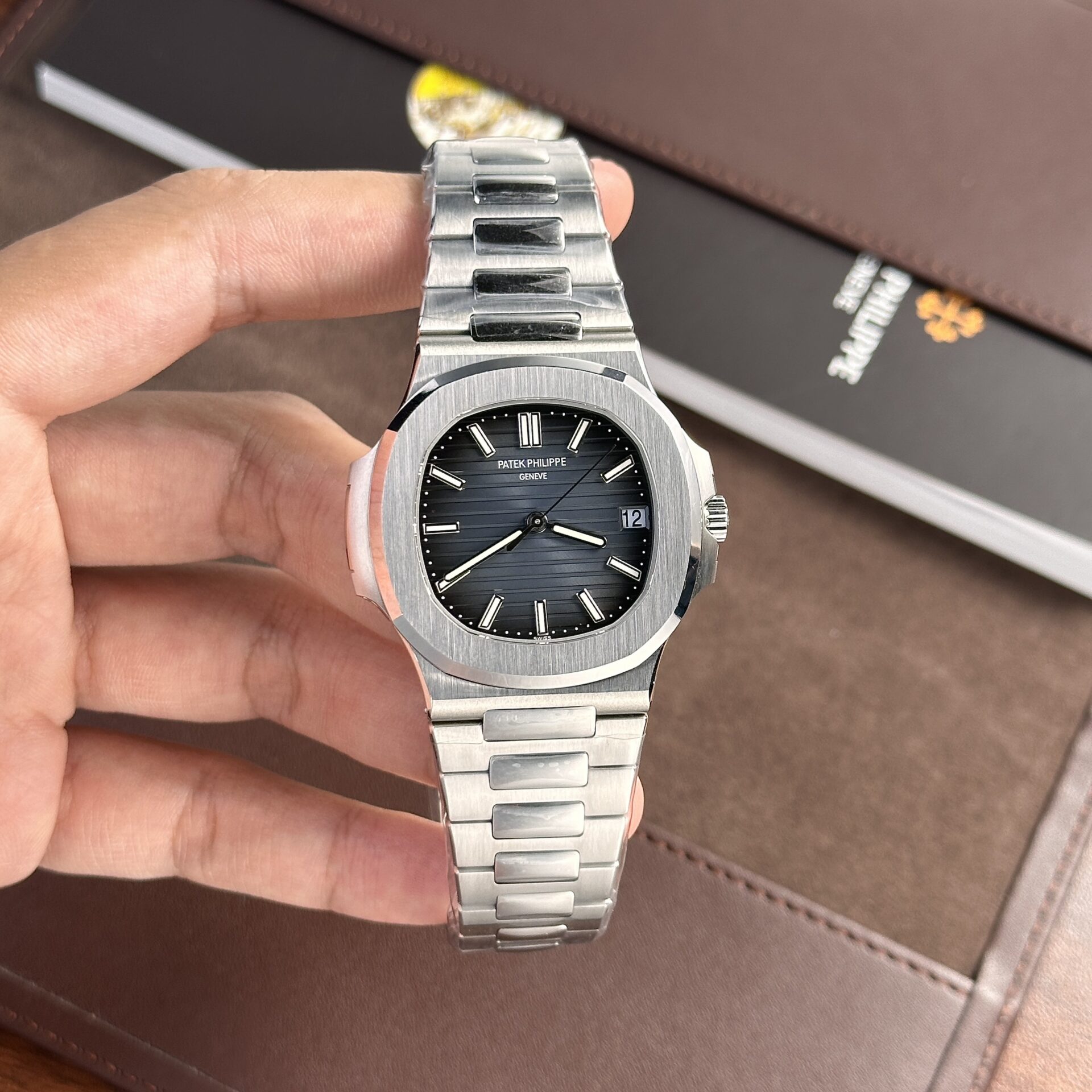 Patek Philippe Replica 11 Watch Nautilus 5711 Fully Adjusted Auth 40mm