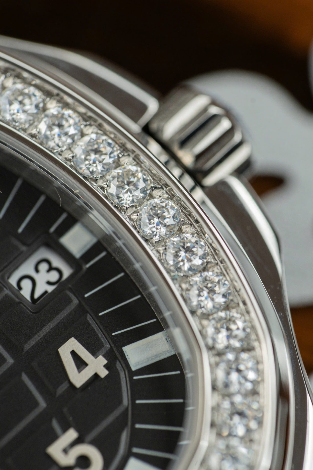 Patek Philippe Aquanaut 5067 Replica Watches Bezel Moissanite Diamonds PPF Factory 35.6mm