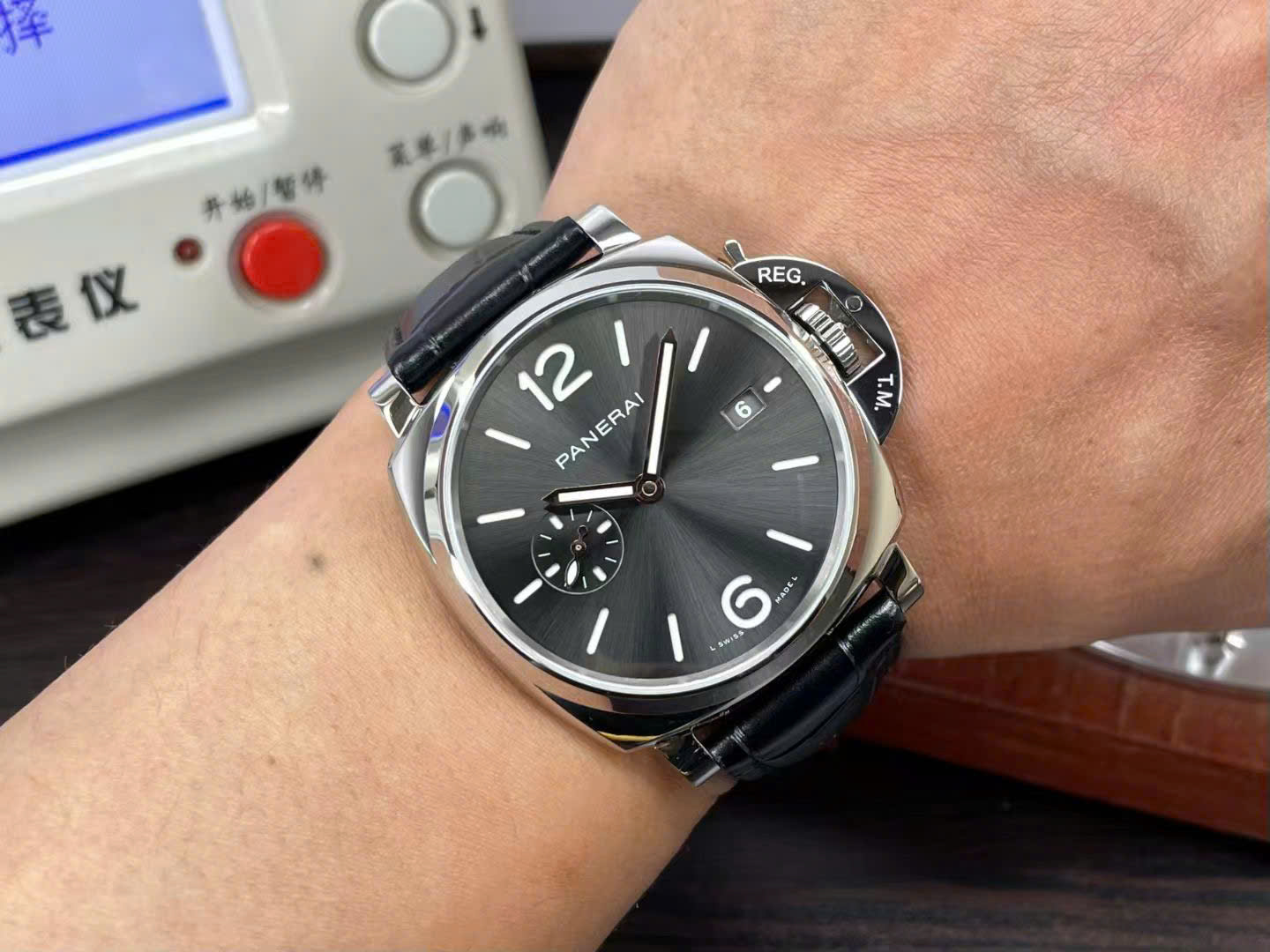 Panerai Knock Off Watches Luminor Due PAM1387 Black Leather Strap VS Factory 42mm