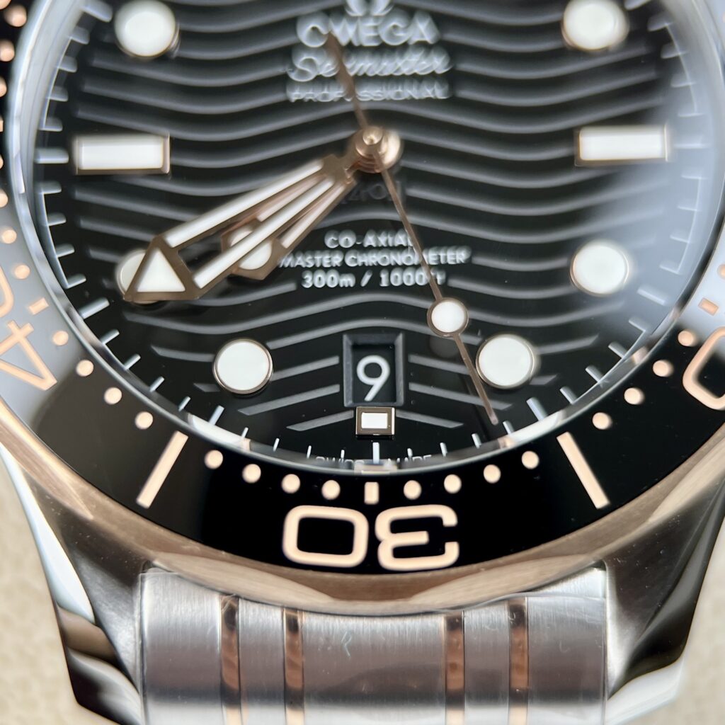 Omega Replica 1:1 Watch Seamaster Black Wave Pattern Demi Factory VS 42mm