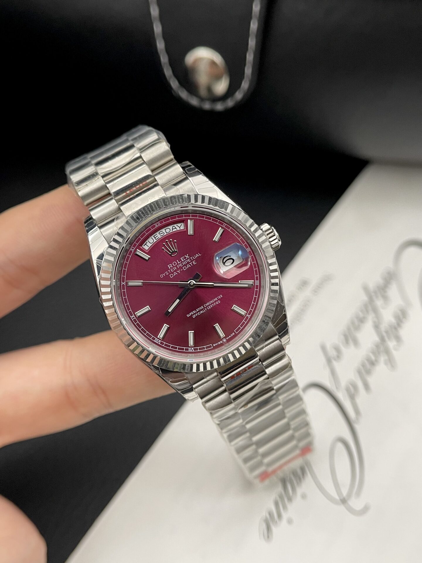 Rolex Day-Date Best Replica Watch Strawberry Dial EW Factory 40mm