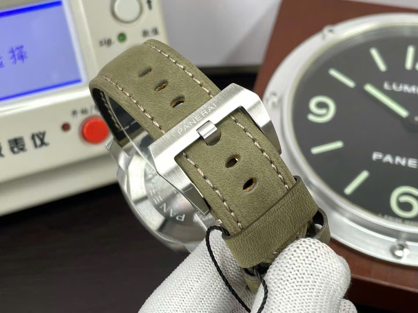 Panerai Luxury Replica Watches PAM01314 Luminor Marina Green Leather Strap VS Factory 44mm