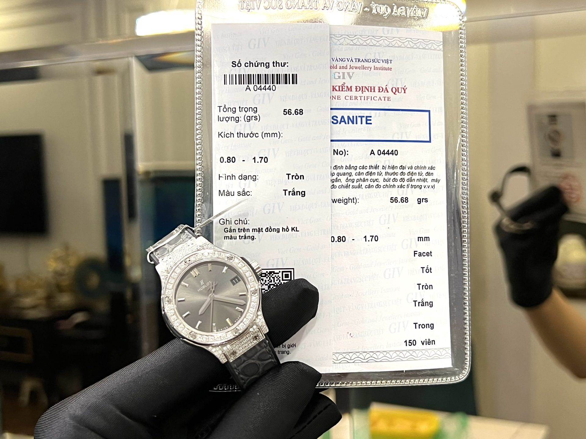 Hublot Classic Fusion Women Dial Gray Copies Watches Full Diamonds Moissanite Hong Kong 33mm