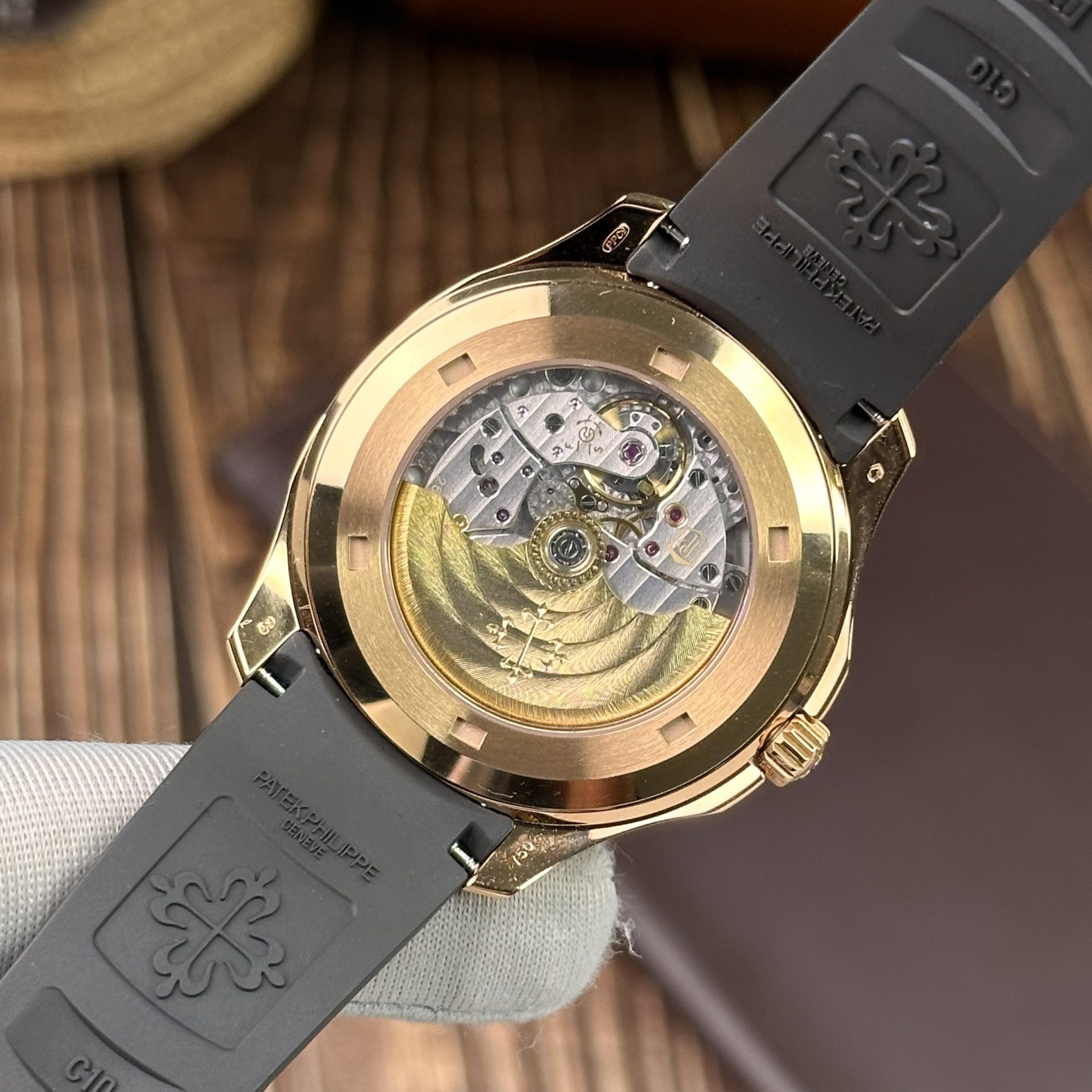 Patek Philippe Replica 1:1 Watch Aquanaut 5167R Chocolate Dial Factory 3K 40mm