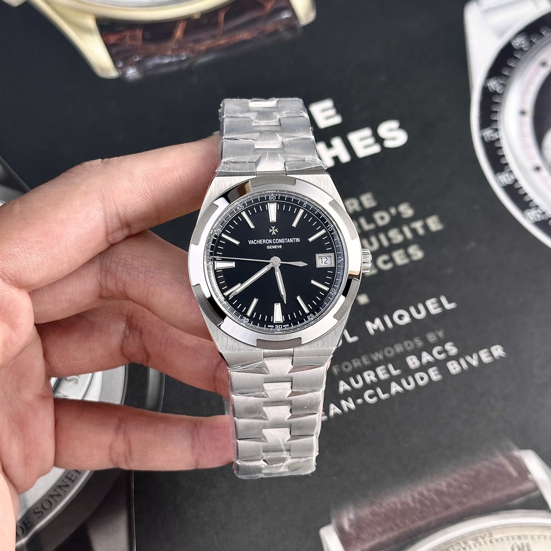Vacheron Constantin Replica 11 Watch Overseas 4500V Black Dial Factory PPF 41mm