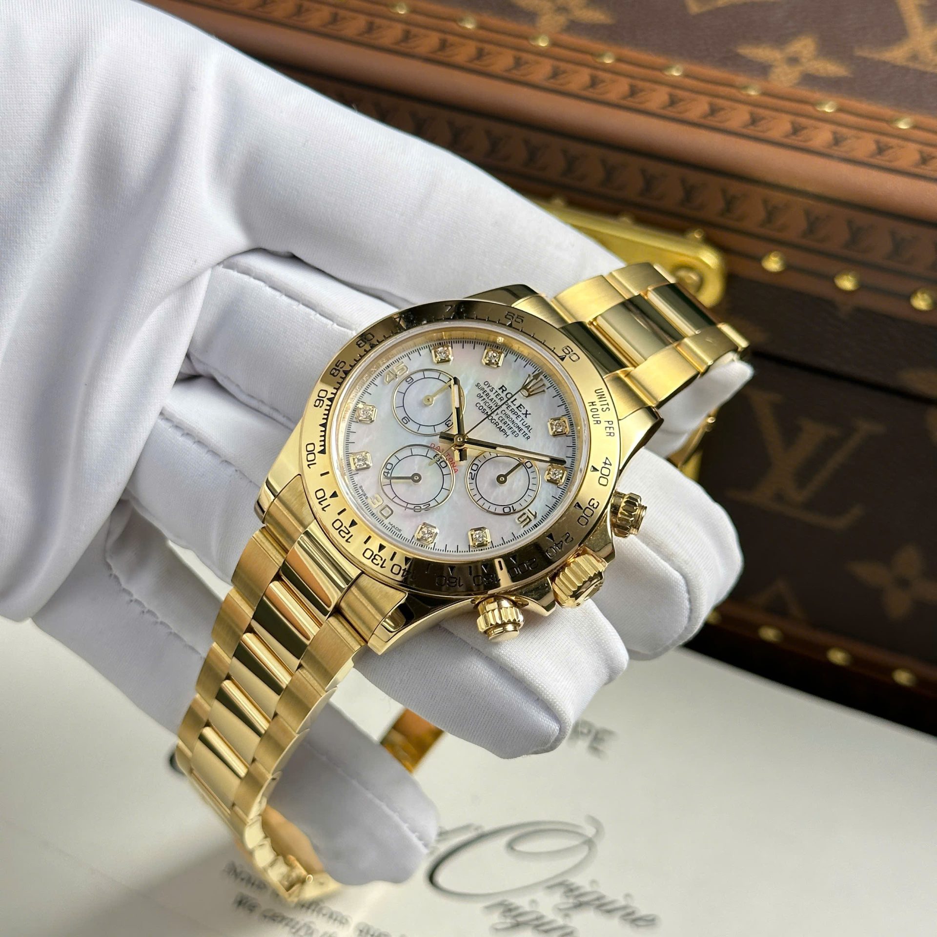 Rolex Daytona Cosmograph 116508 Best Replica Watch Custom Gold Wrapped 40mm