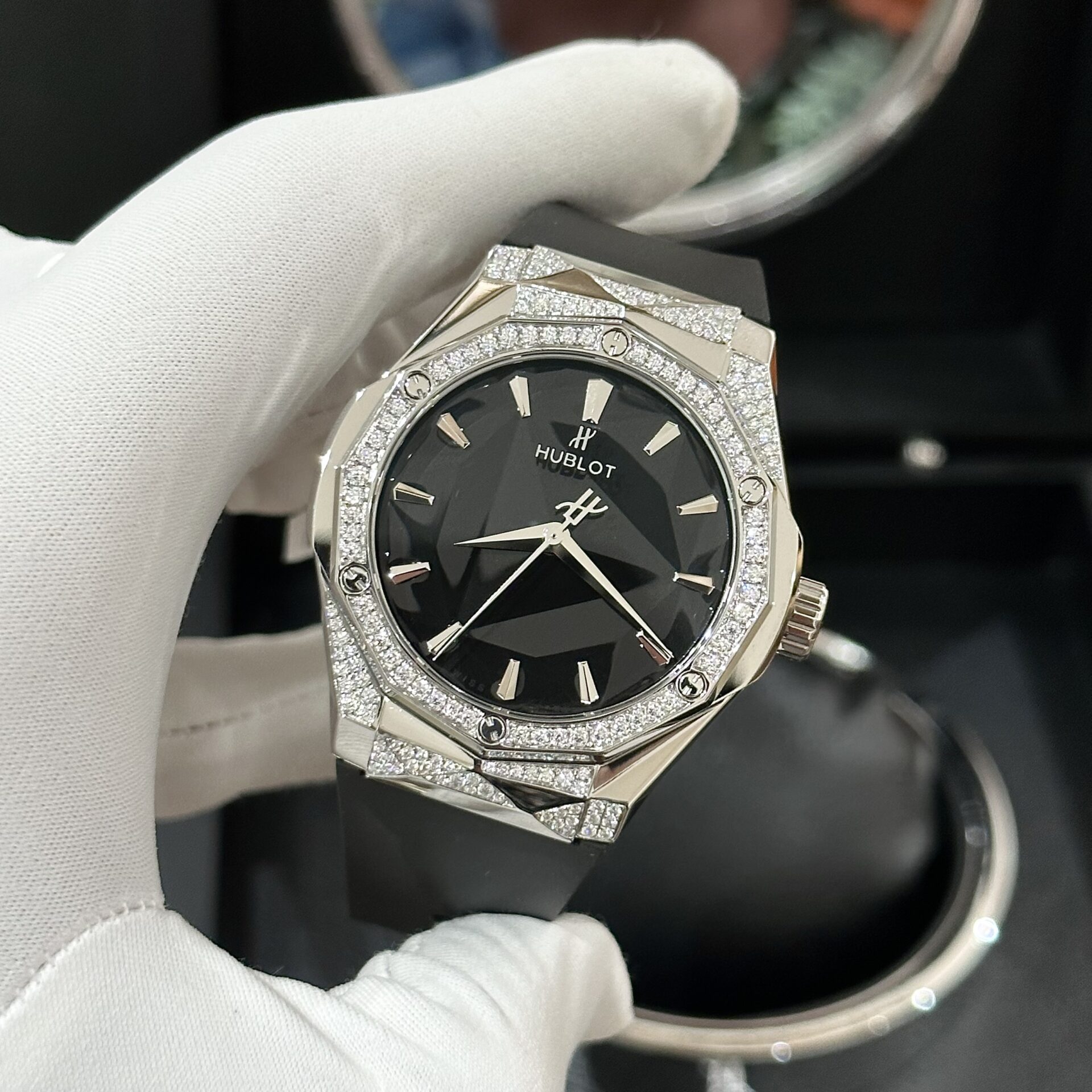 Hublot Orlinski Black With Moissanite Diamond Replica 1:1 Watch 40mm