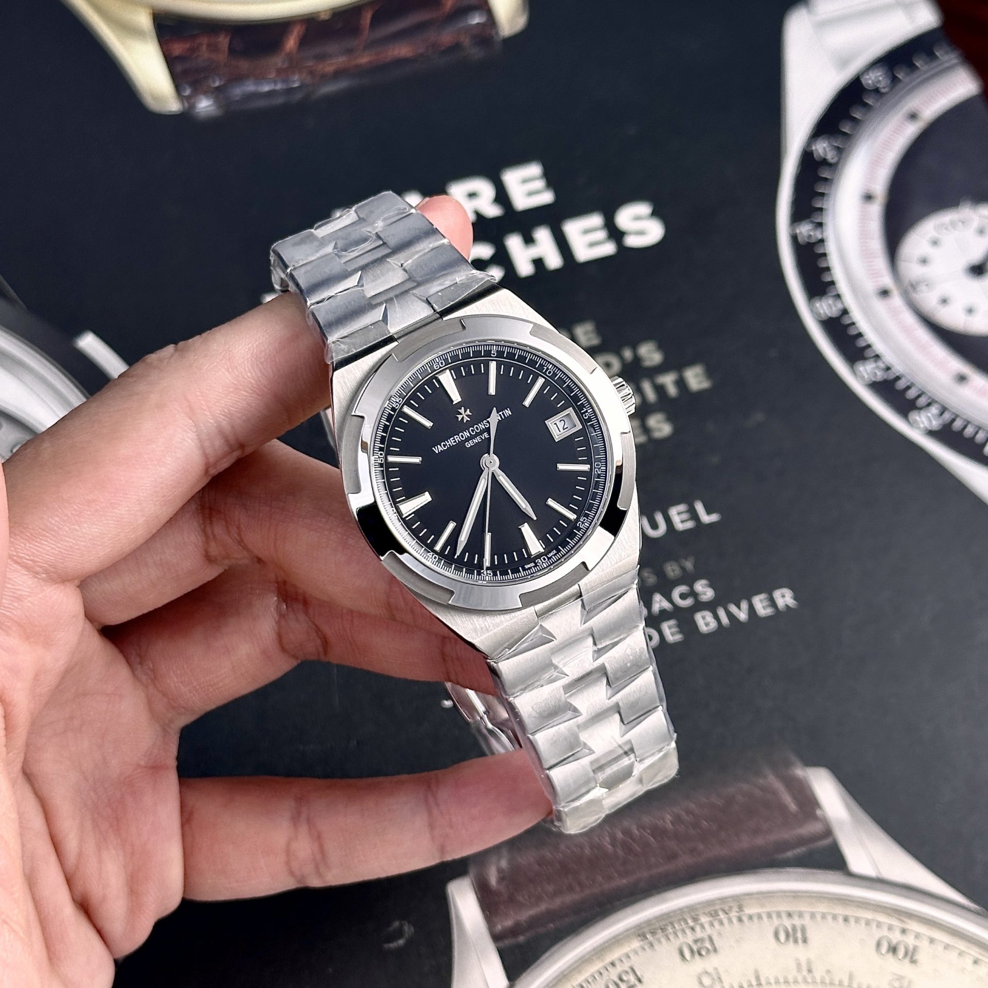 Vacheron Constantin Replica 11 Watch Overseas 4500V Black Dial Factory PPF 41mm