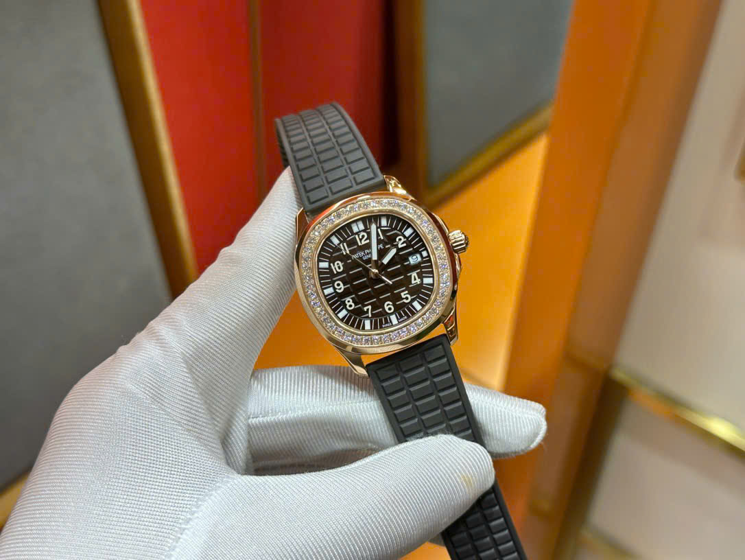 Patek Philippe Luxury Fake Watches Aquanaut 5067 Brown Rubber Strap Quartz Movement PPF Factory 35,6mm