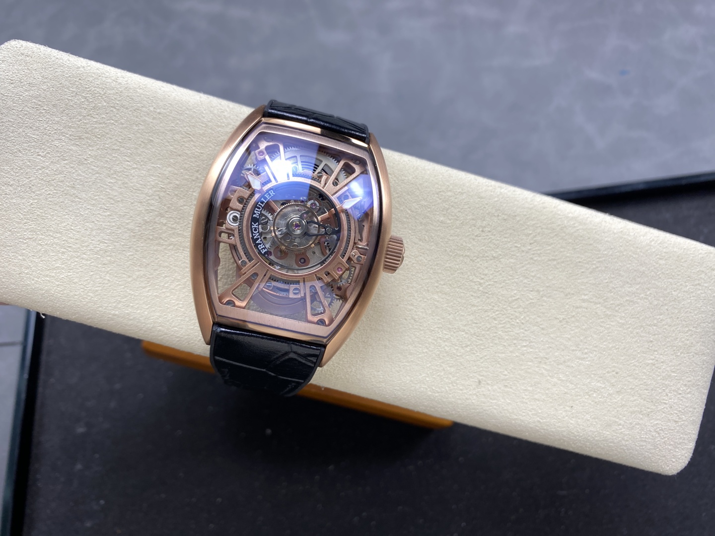 Franck Muller Curvex CX Grand Central Tourbillon Skeleton High End Watch Replicas Men s 36x53mm